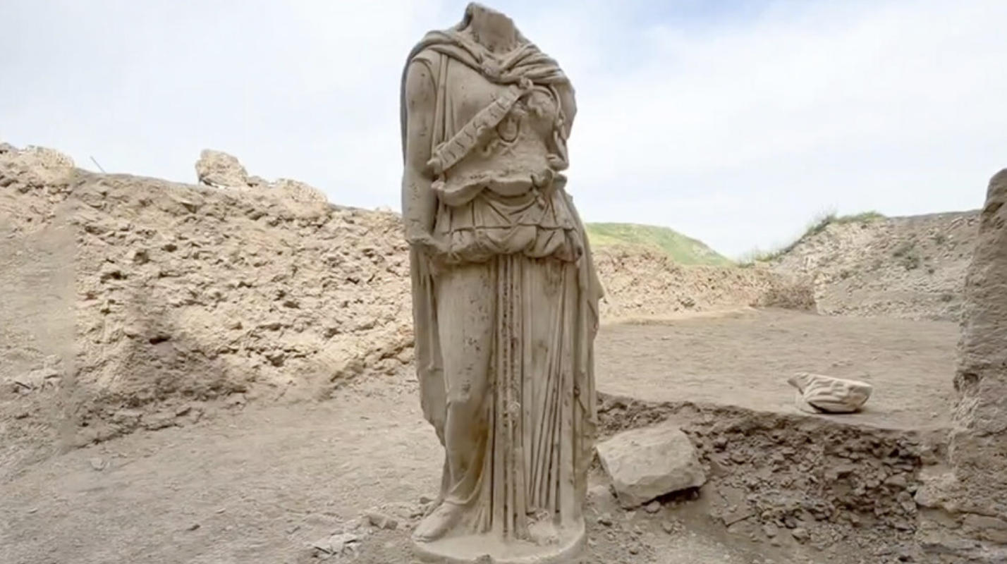 Ancient Athena Statue Discovered in Laodicea Reveals New Insights into Roman-Era Art!
