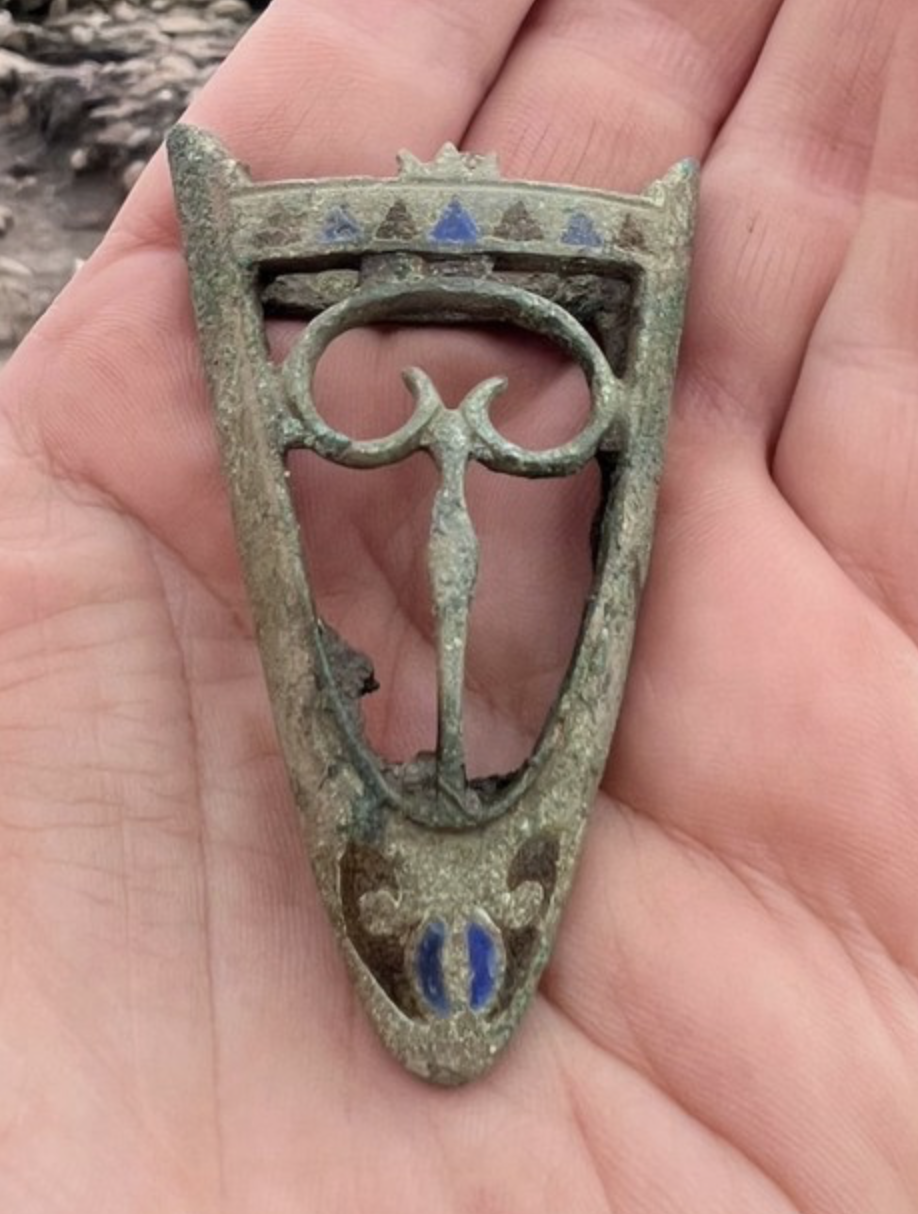 Enamelled Roman Sword Fitting Discovered at Vindolanda!
