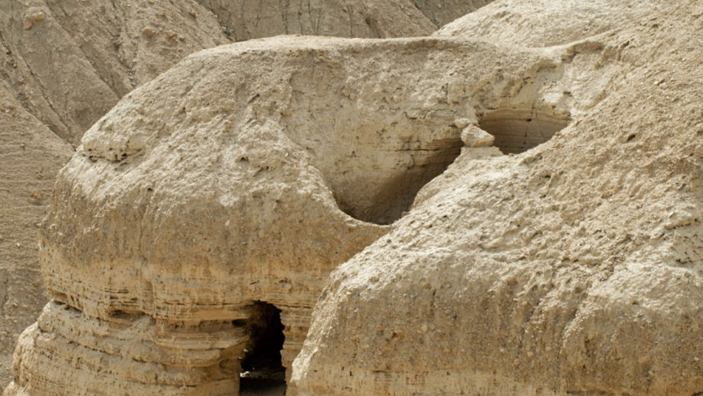 Dead Sea Scrolls found in Qumran caves