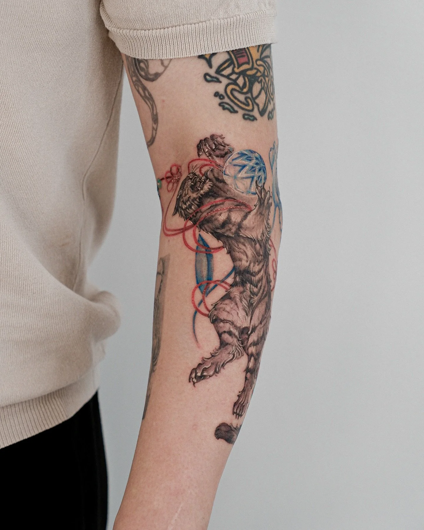 Done by @inkbykitty 
At @droptheink 

#tattoo #tattooed #tigertattoo #toronto #torontotattoo