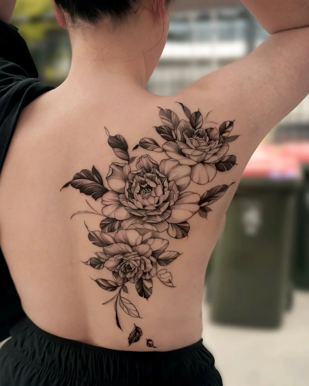 Special Guest Artist Announcement 🌿

We&rsquo;re proud to host @hadam.collection , a talented fine-line tattoo artist visiting from Korea.

Hadams signature style features delicate floral designs, soft linework, and timeless compositions &mdash; per