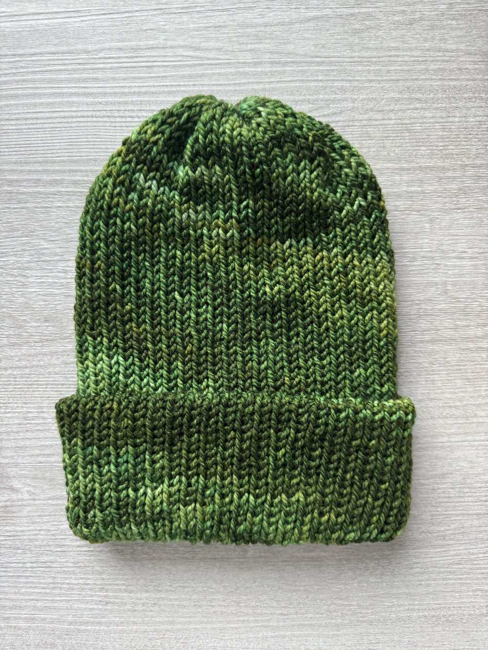 Green Knitted Winter Hat Beanie Hand Dyed Tonal Yarn Warm  display picture 3