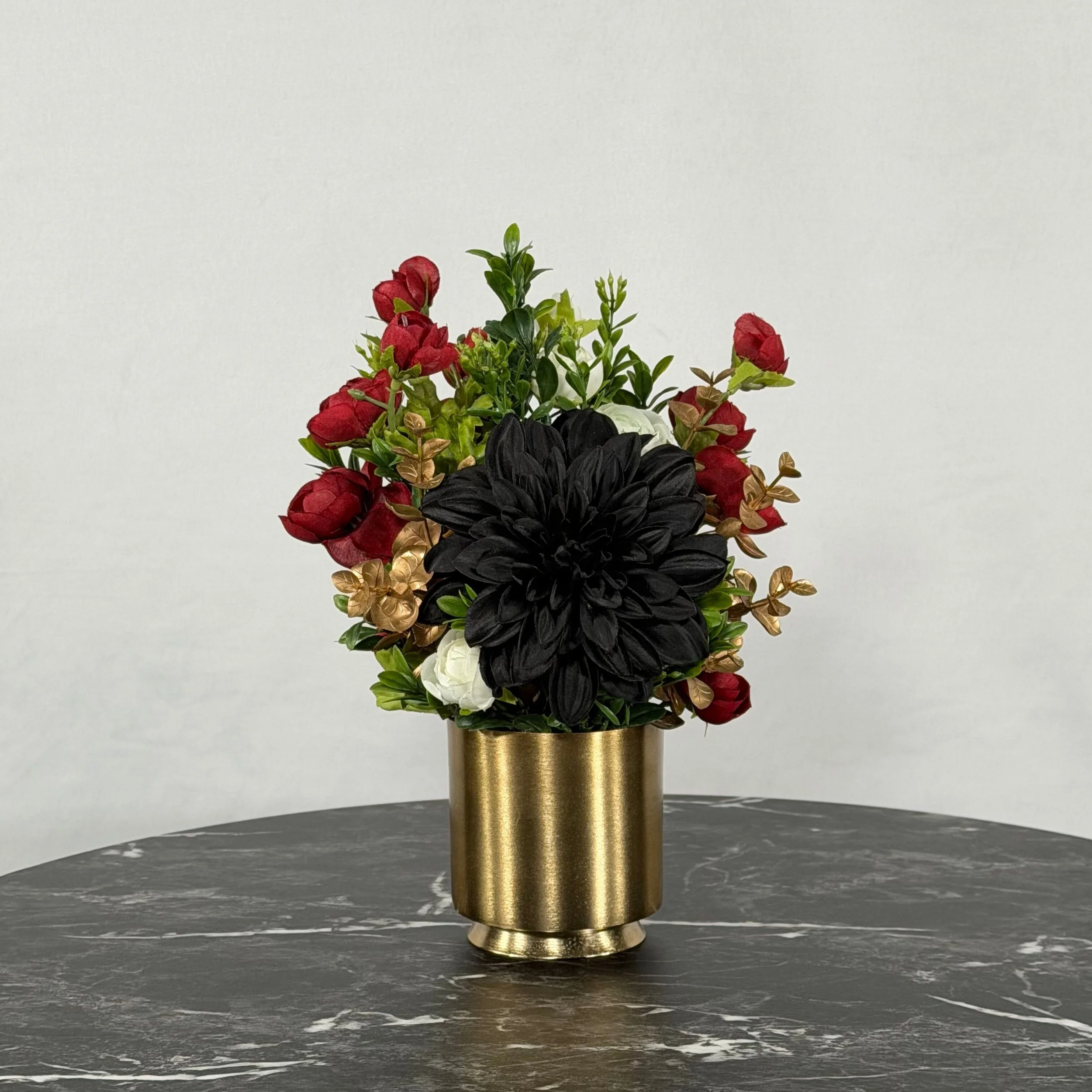 Black Dahlia w/ Red/White Ranunculus