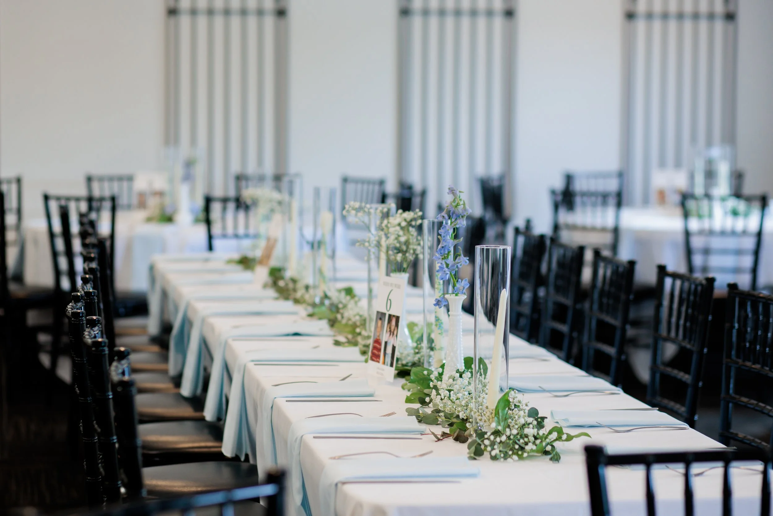 elegant indoor wedding dinner setup