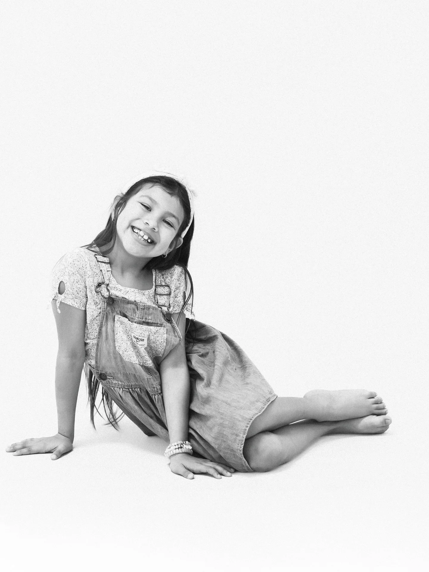 I love when kids show their personalities 🤍

That&rsquo;s what these sessions are all about. The smiles, the silliness, the shy moments, and everything that makes your child uniquely them.

Personality Portrait Minis are now live for booking! Limite