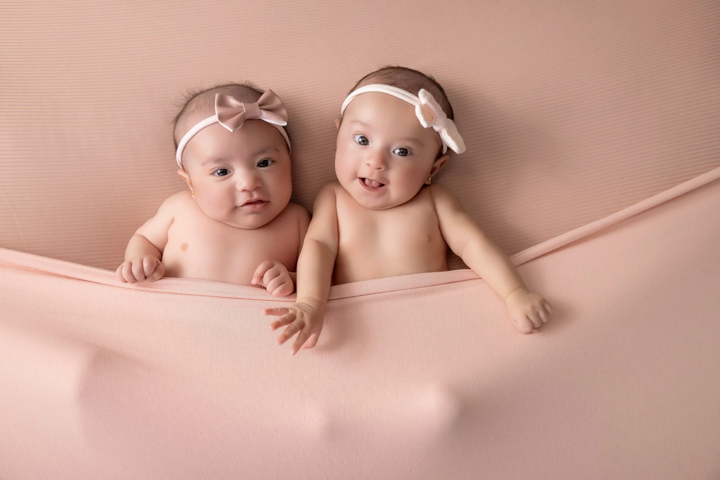 Milestone sessions are becoming my favorite! Ella &amp; Bella are officially 3 months old🤍

 #northgeorgia #northgaphotographer #georgiaphotographer #georgiafamilyphotographer #gainesvillega atlantaphotographer atlphotographer northgeorgiaphotograph