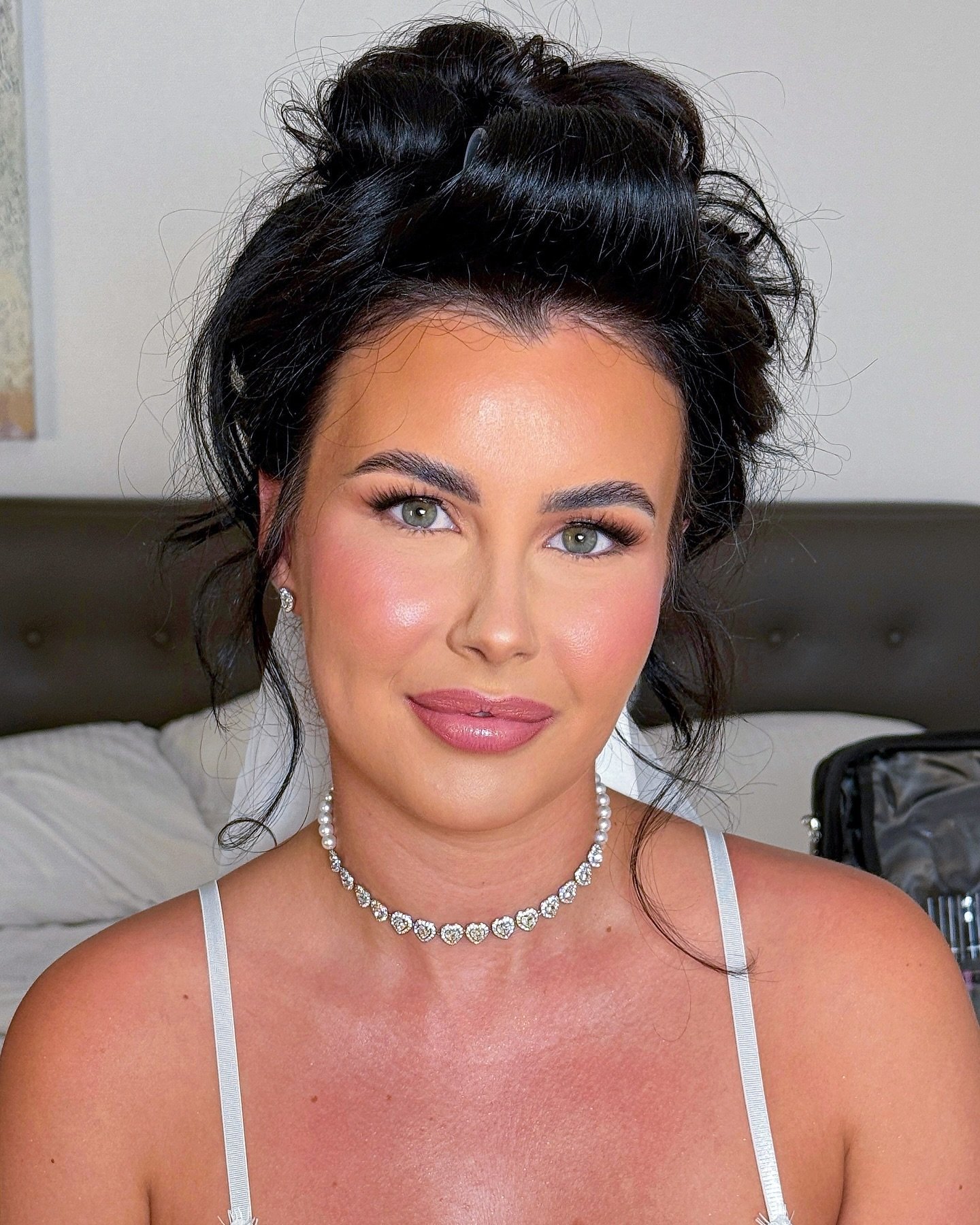 When you know you&rsquo;re a baddie living your best baddies life🥰 

My gorgeous Elle🤍

Products:
@freshbeauty toner
@dalba_global first serum spray
@bobbibrown vitamin rich moisturizer 
@diorbeauty foundation 
@hourglasscosmetics vanish concealer
