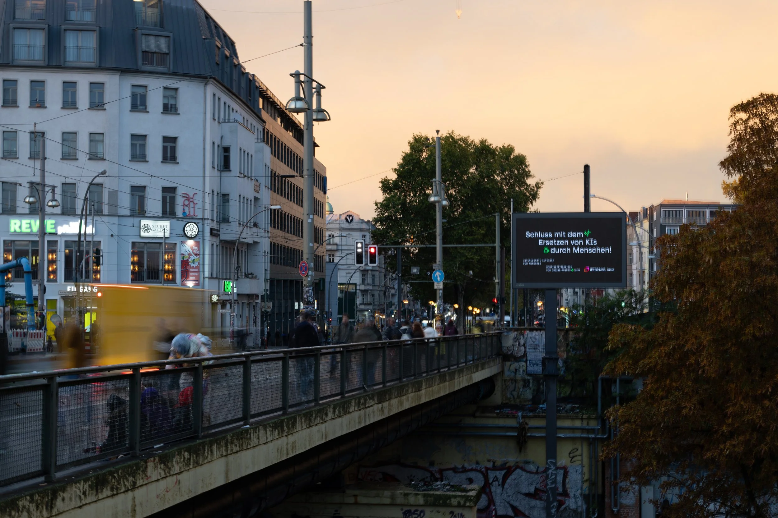 Banner-13.jpg