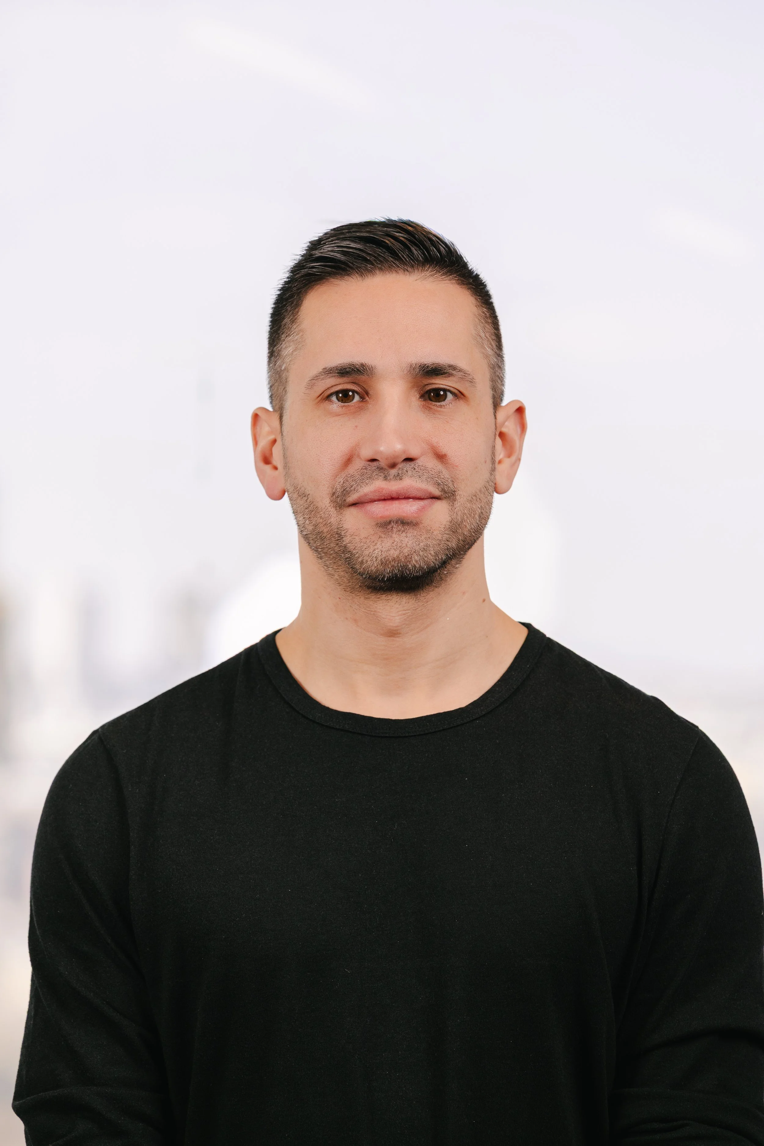 Emnify Portraits 2-9.jpg