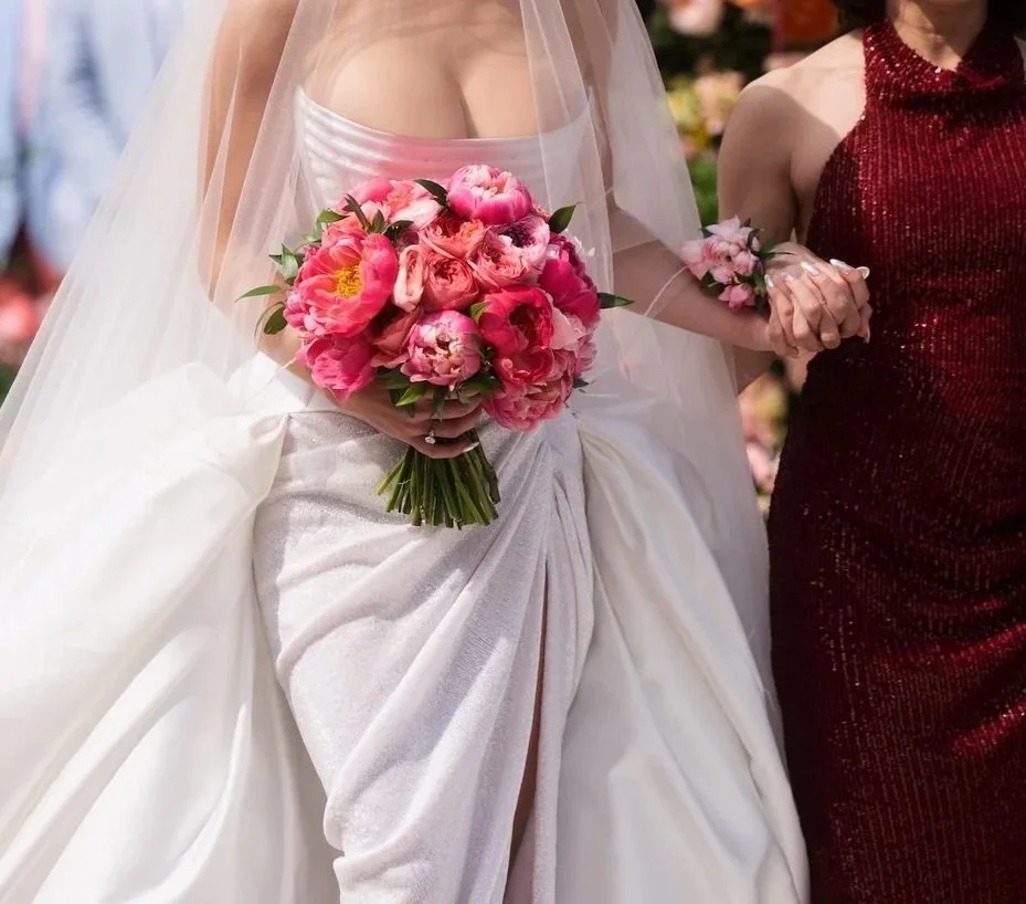 Euphoria Season 3 Episode 3 "The Ballad of Paladin" Nate and Cassie's Wedding Flowers Sydney Sweeney Bridal Bouquet