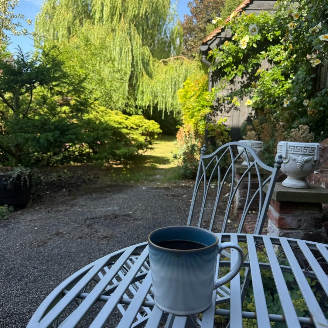 Coffee by the Cart Pond on #InternationalCoffeeDay. As if we need an excuse! ☕️

#ShoreHallUK #CoffeeLovers #ButFirstCoffee  #CountrysideEscape #AirbnbStay #SlowLiving #SimplePleasures