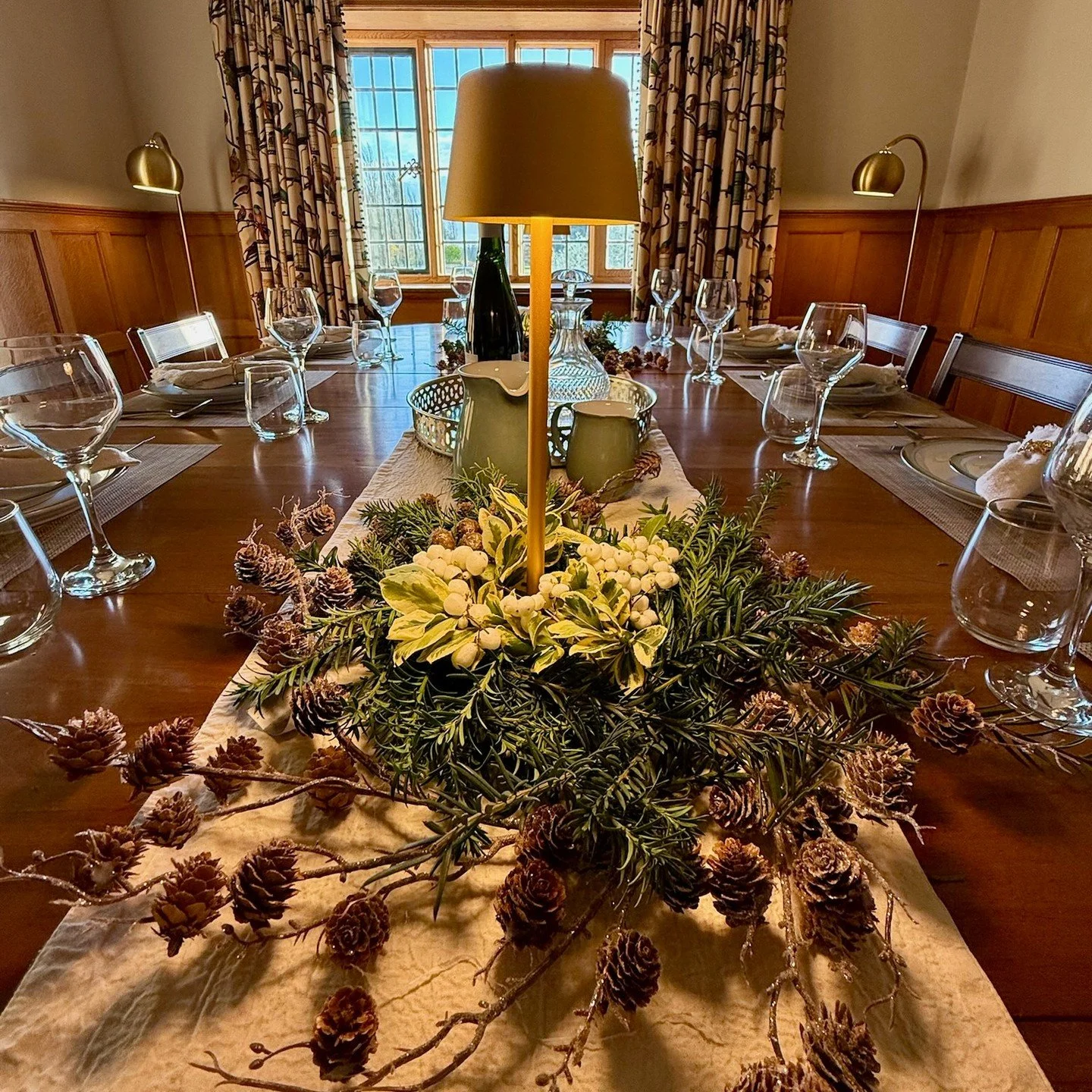 A little Thanksgiving warmth from our table to yours - cosy, calm, and full of gratitude. Happy Thanksgiving to @laraholliday and everyone celebrating today.🍁

#ShoreHallUK #Thanksgiving #CountryHouseLiving #SeasonalSimplicity #TablescapeInspiration