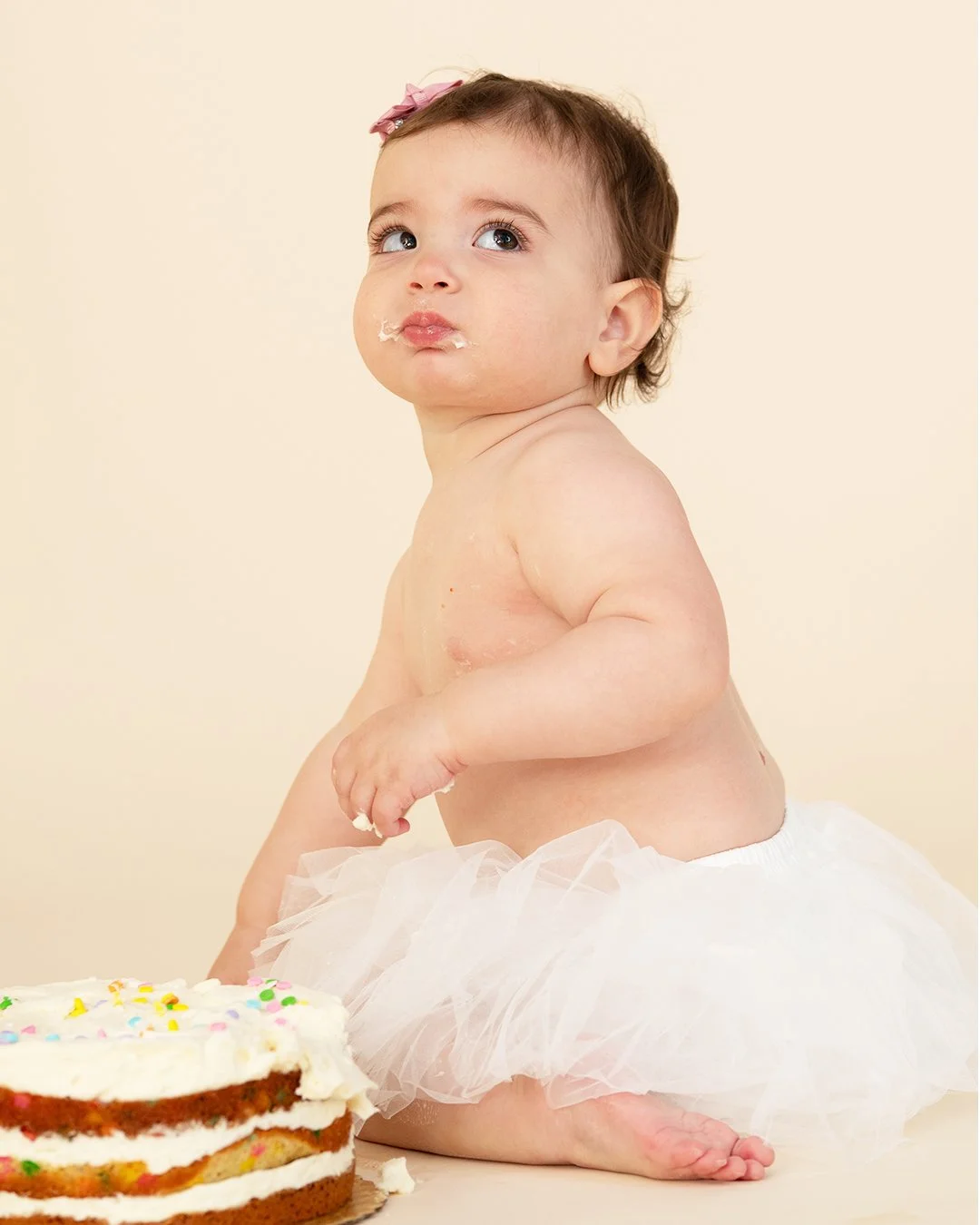 smash cake photo baby 1st birthday