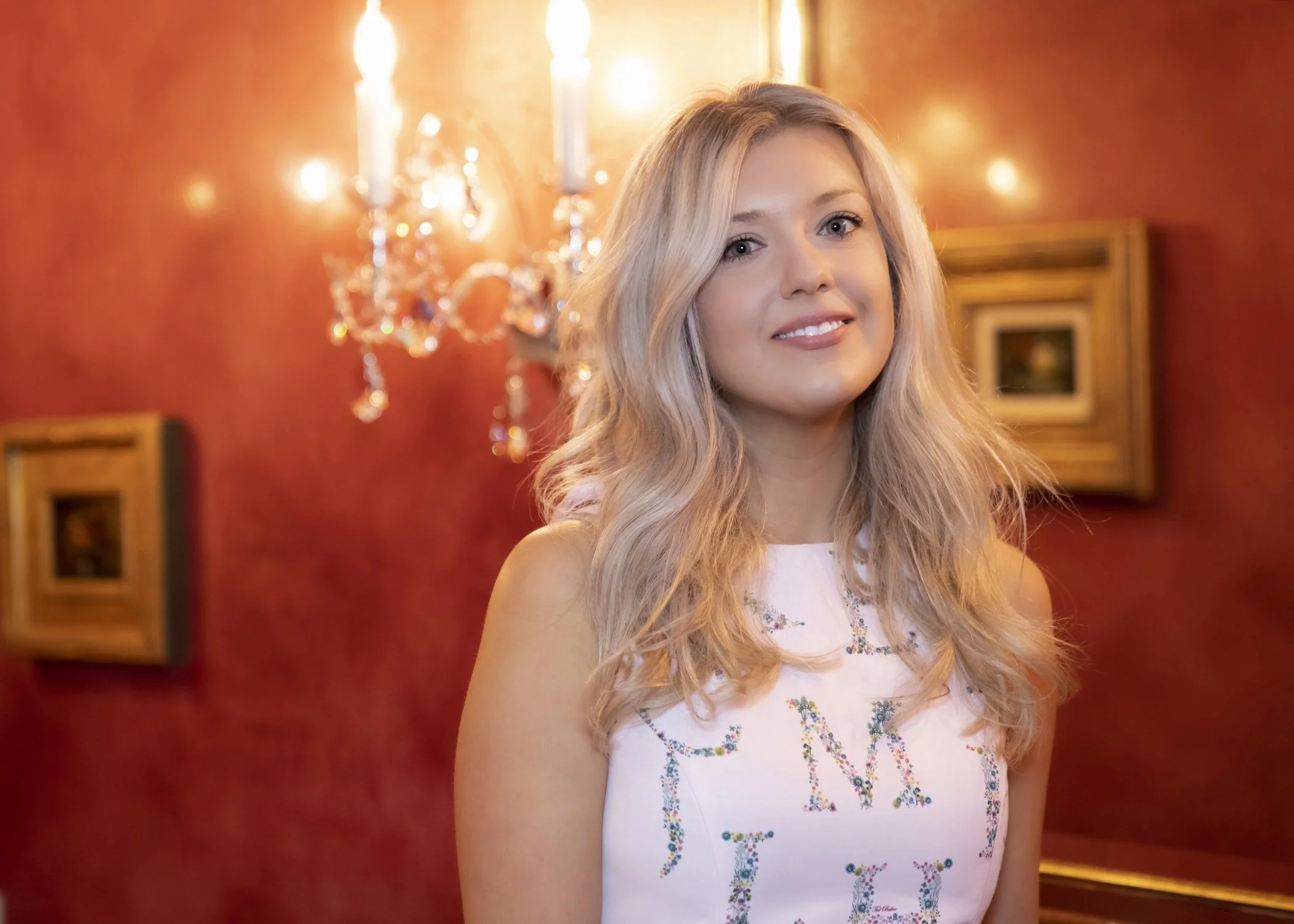 professional portrait of interior design professional.JPG