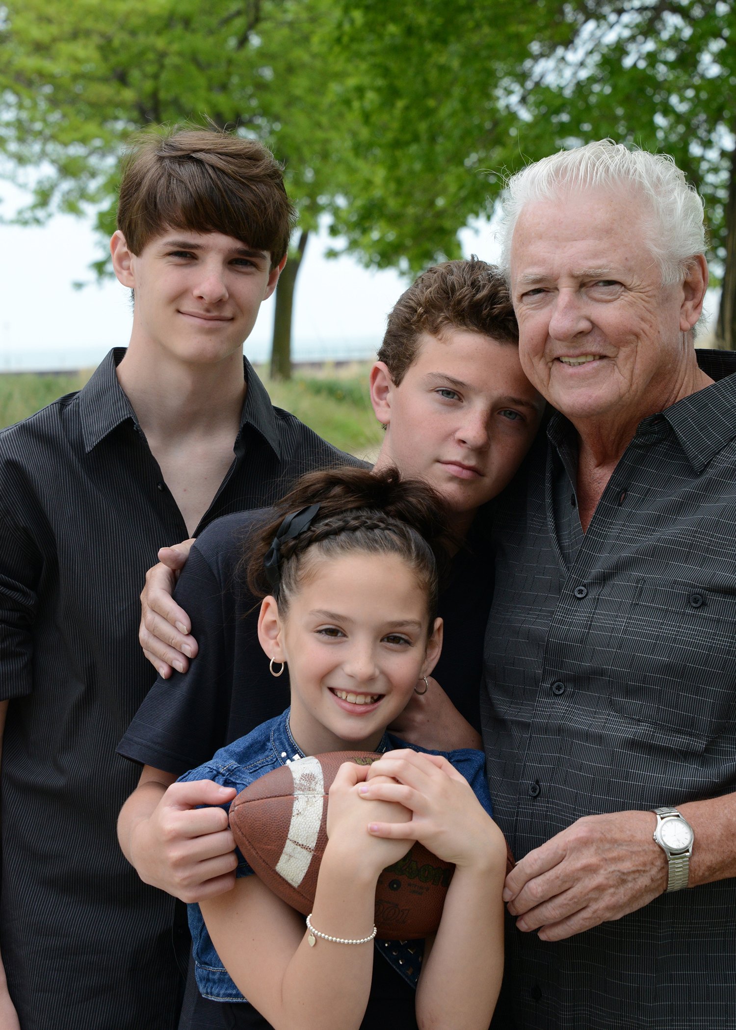 natural light family portrait at Chicago Lakefront.JPG