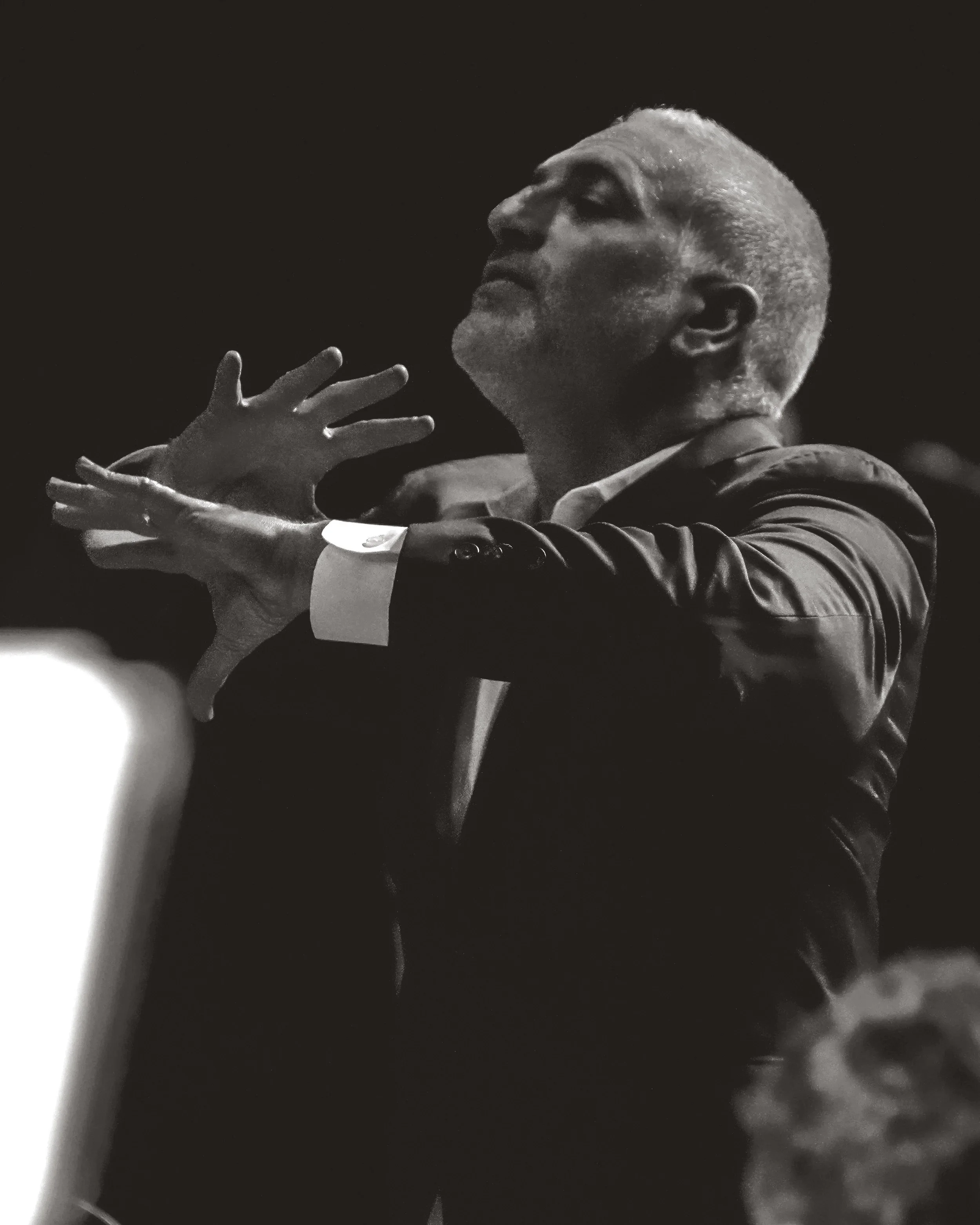 Eric Roth, conductor