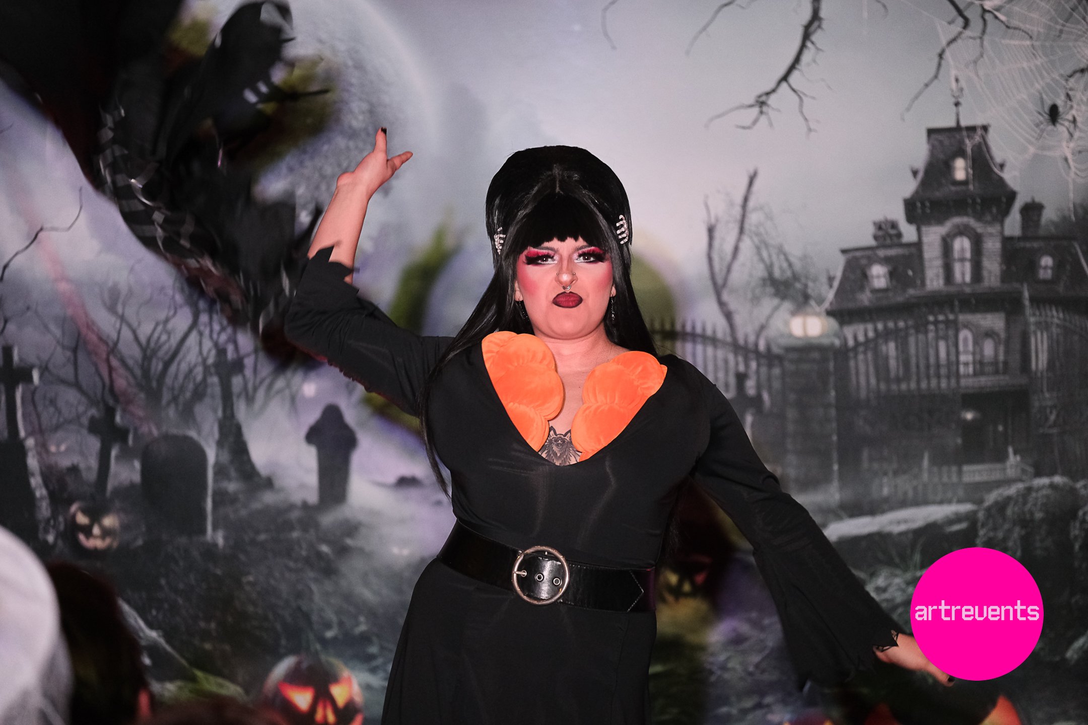 Divas & Brews Halloween Ball-068.jpg