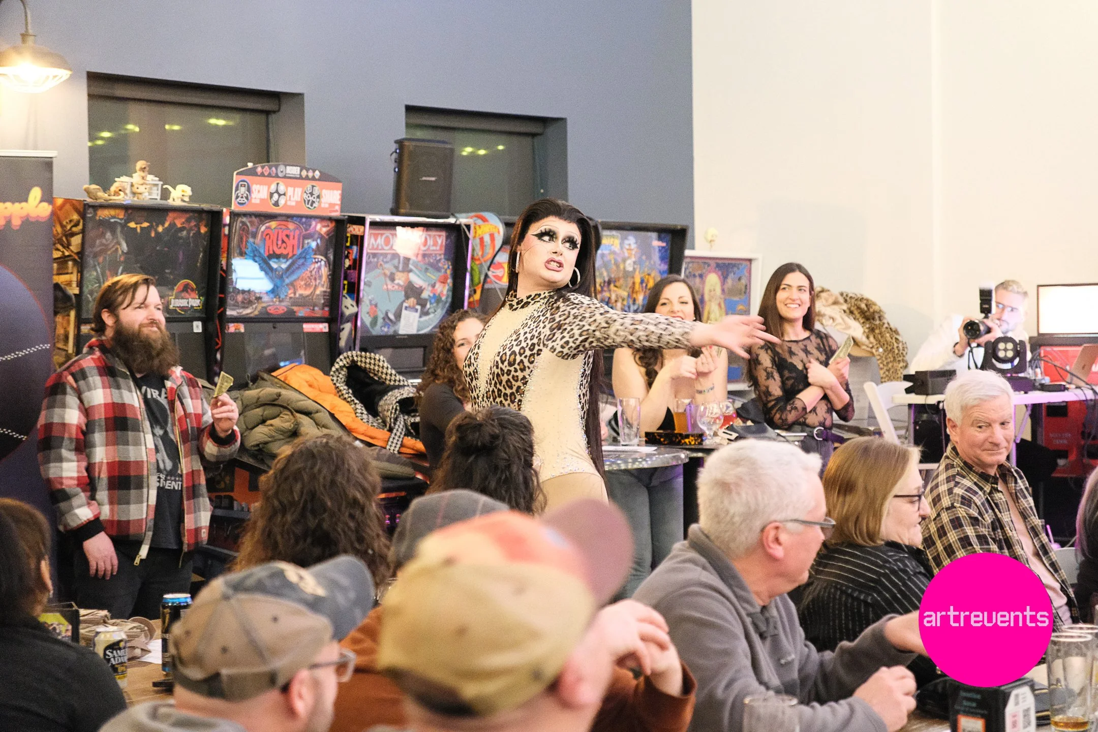 Divas & Brews #10-192.jpg