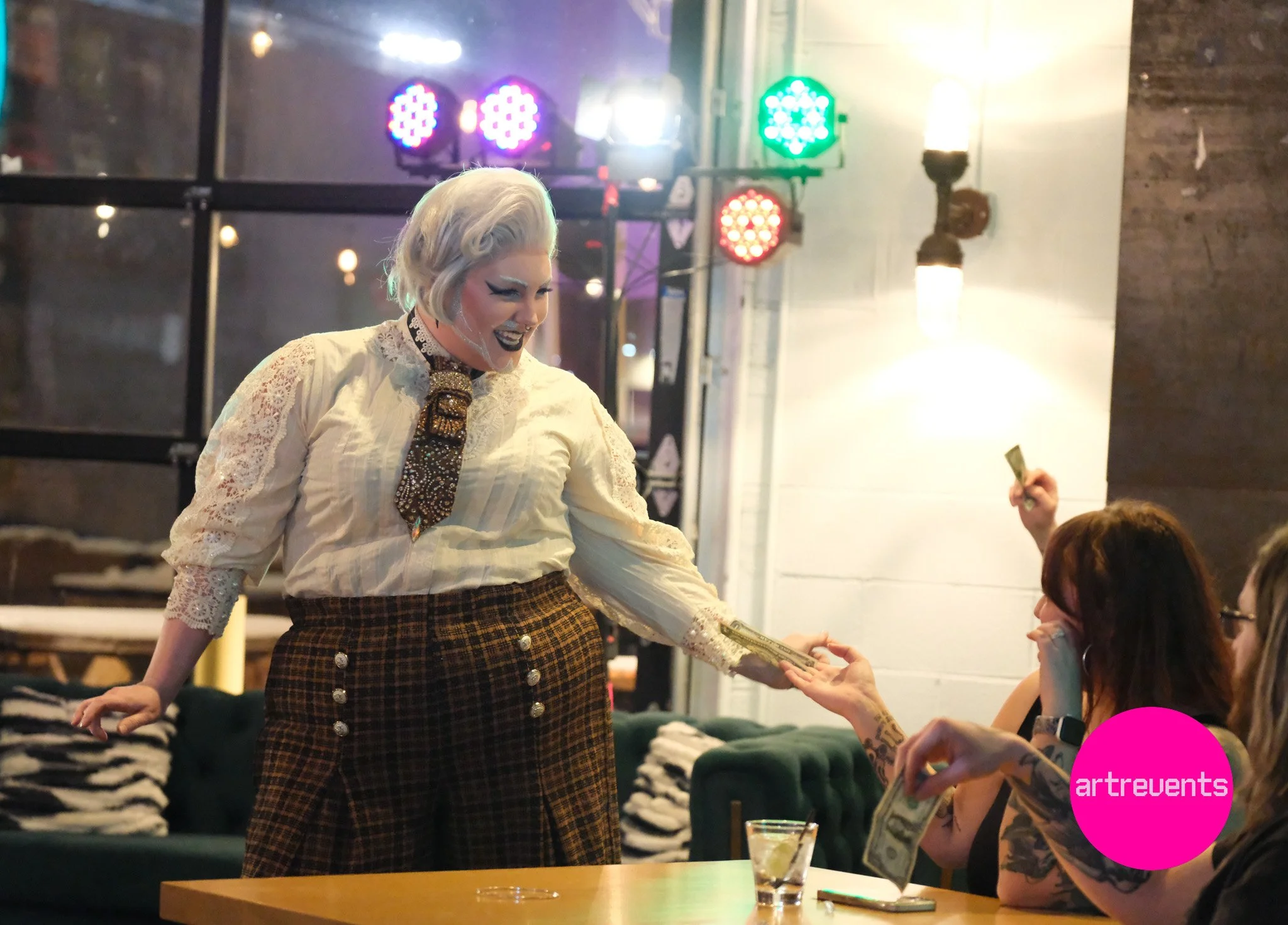 Divas & Brews Everett-25.jpg