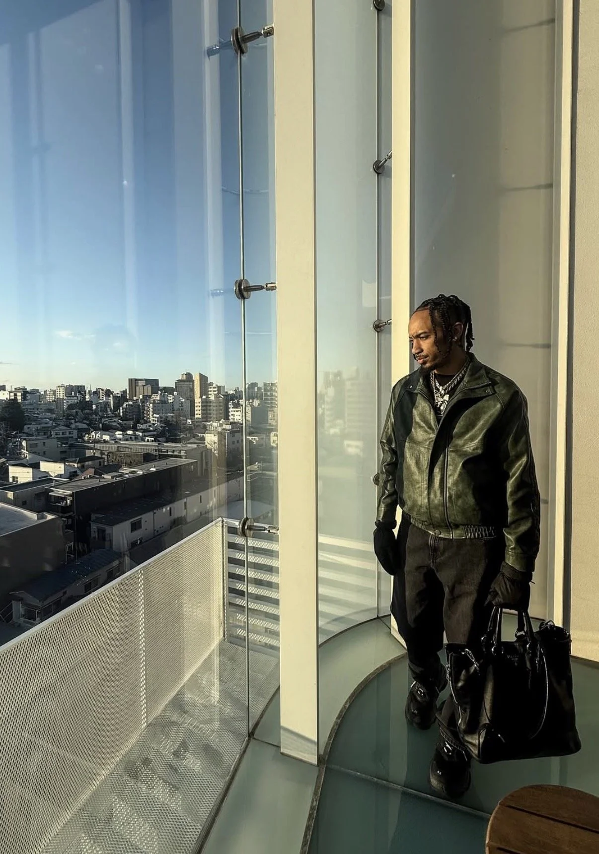 Shawn Eff in Tokyo