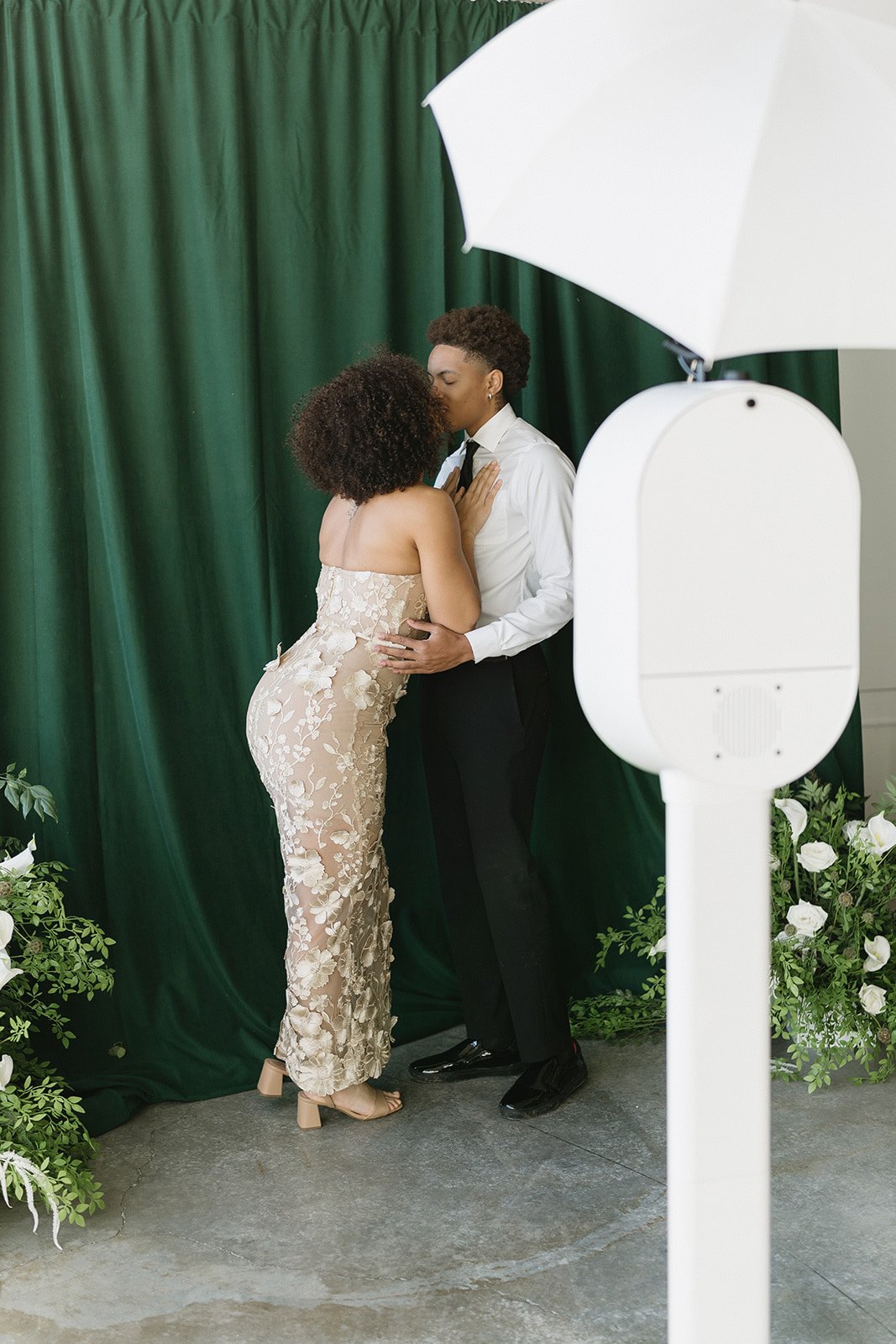 Modern Wedding Photo Booth Rental.jpg