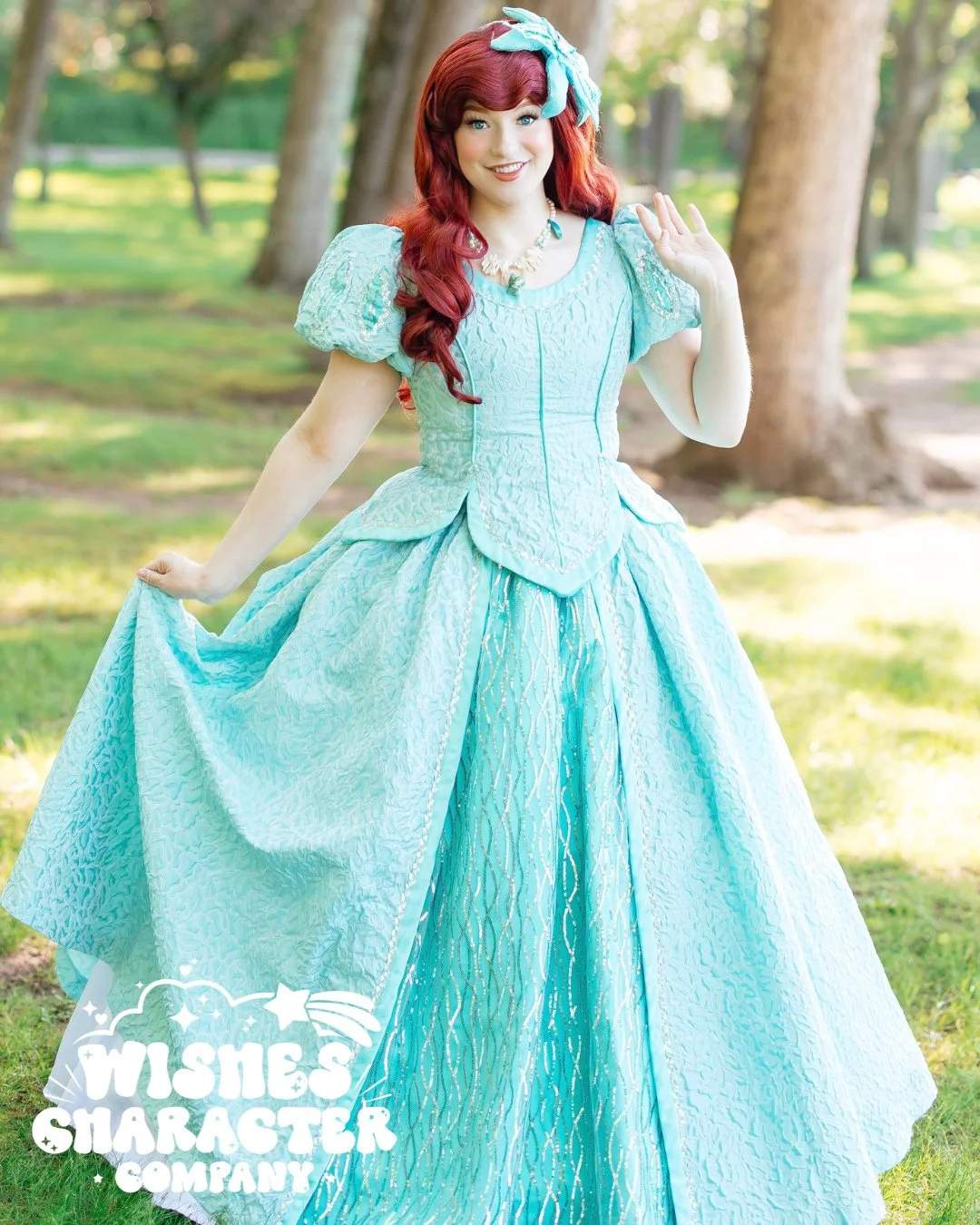 Although this Little Mermaid is most popular in the summer, she loves to visit events and celebrations all year round! 🫧 Autumn, of course, is no exception. 🍁⁠
⁠
Ready to book your child's November or December celebration? Reach out with the link i