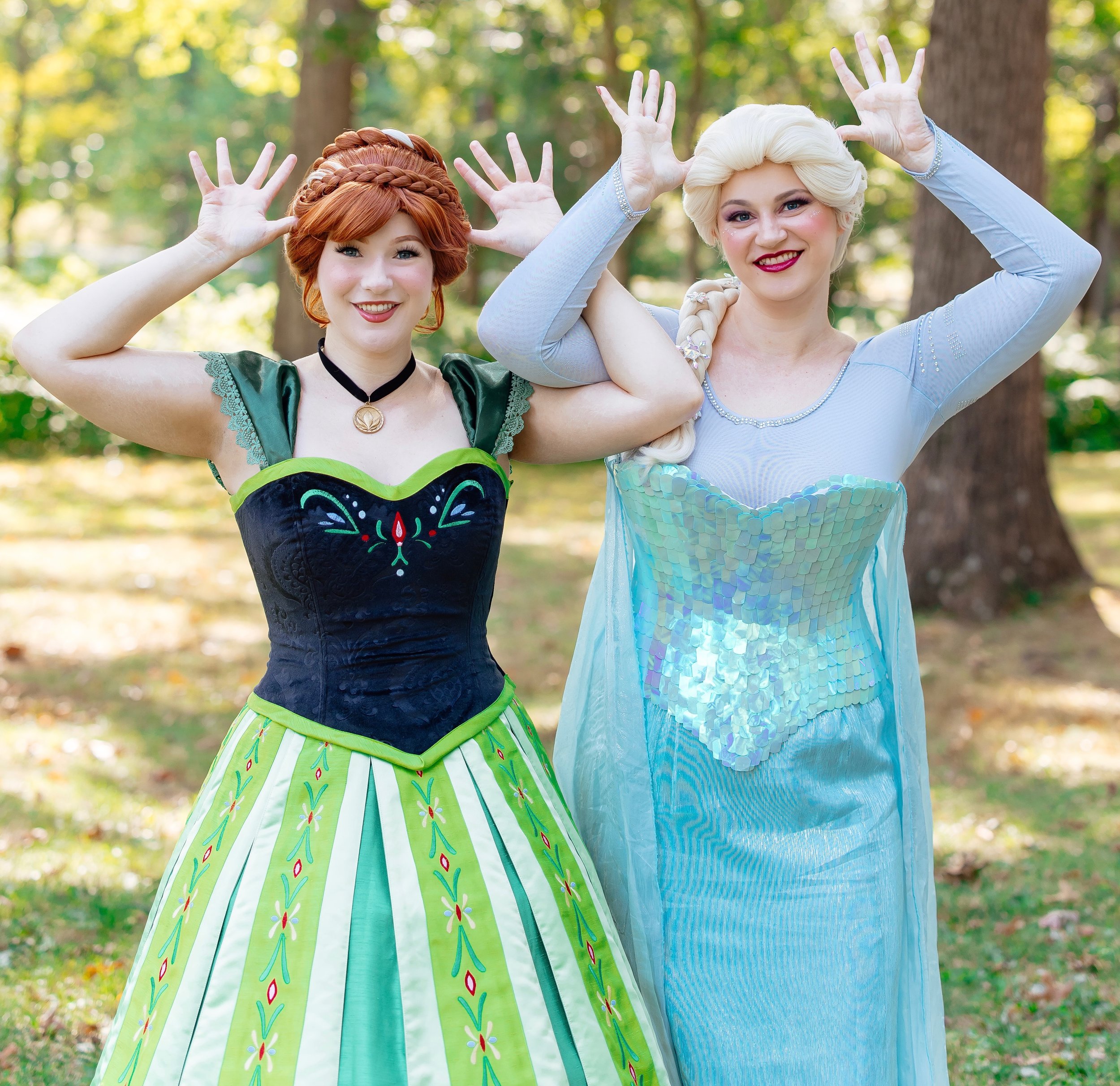 Anna & Elsa F1 4.JPG