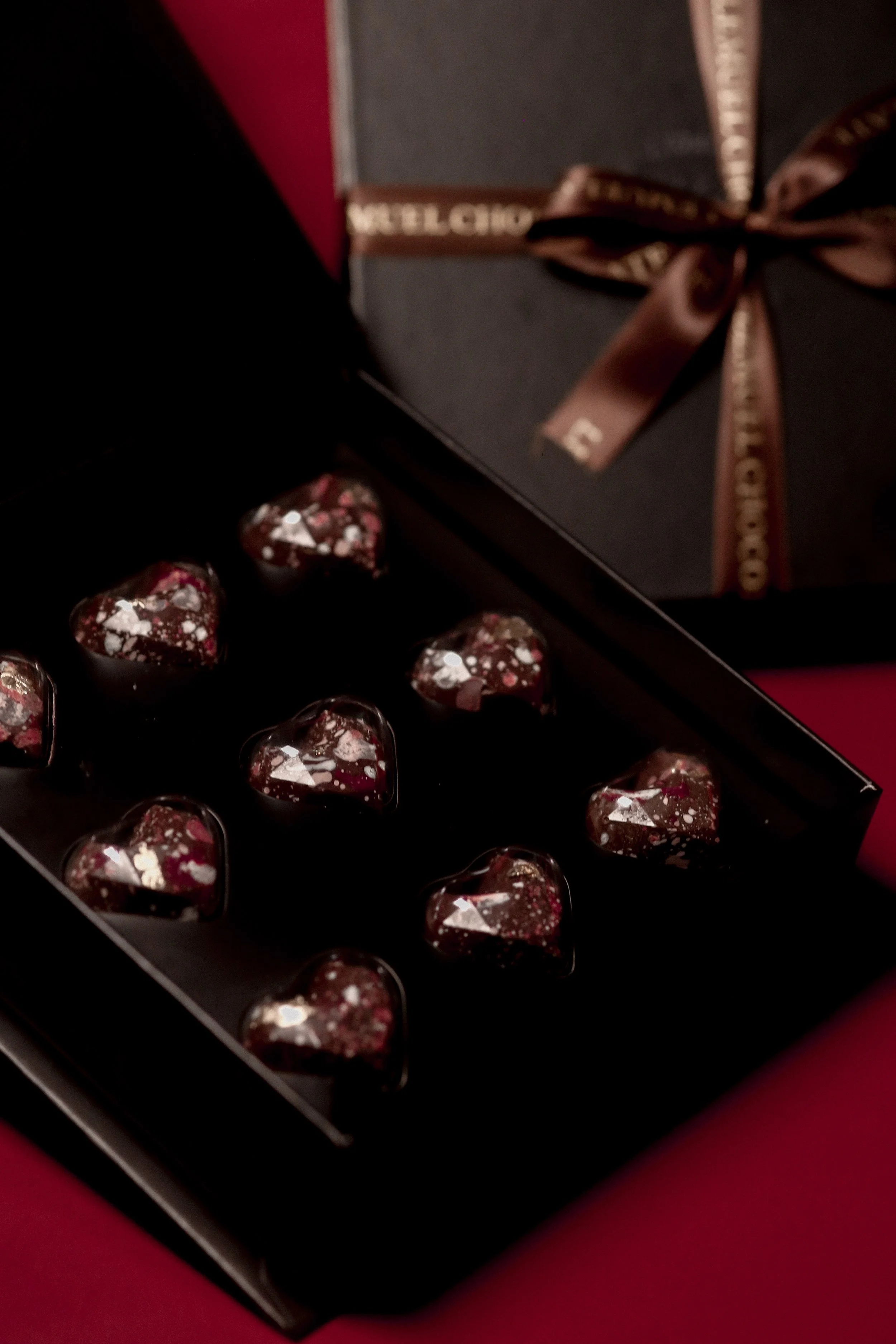 💗VALENTINES DAY💗 A Game of Love - 9pc Bonbon Set