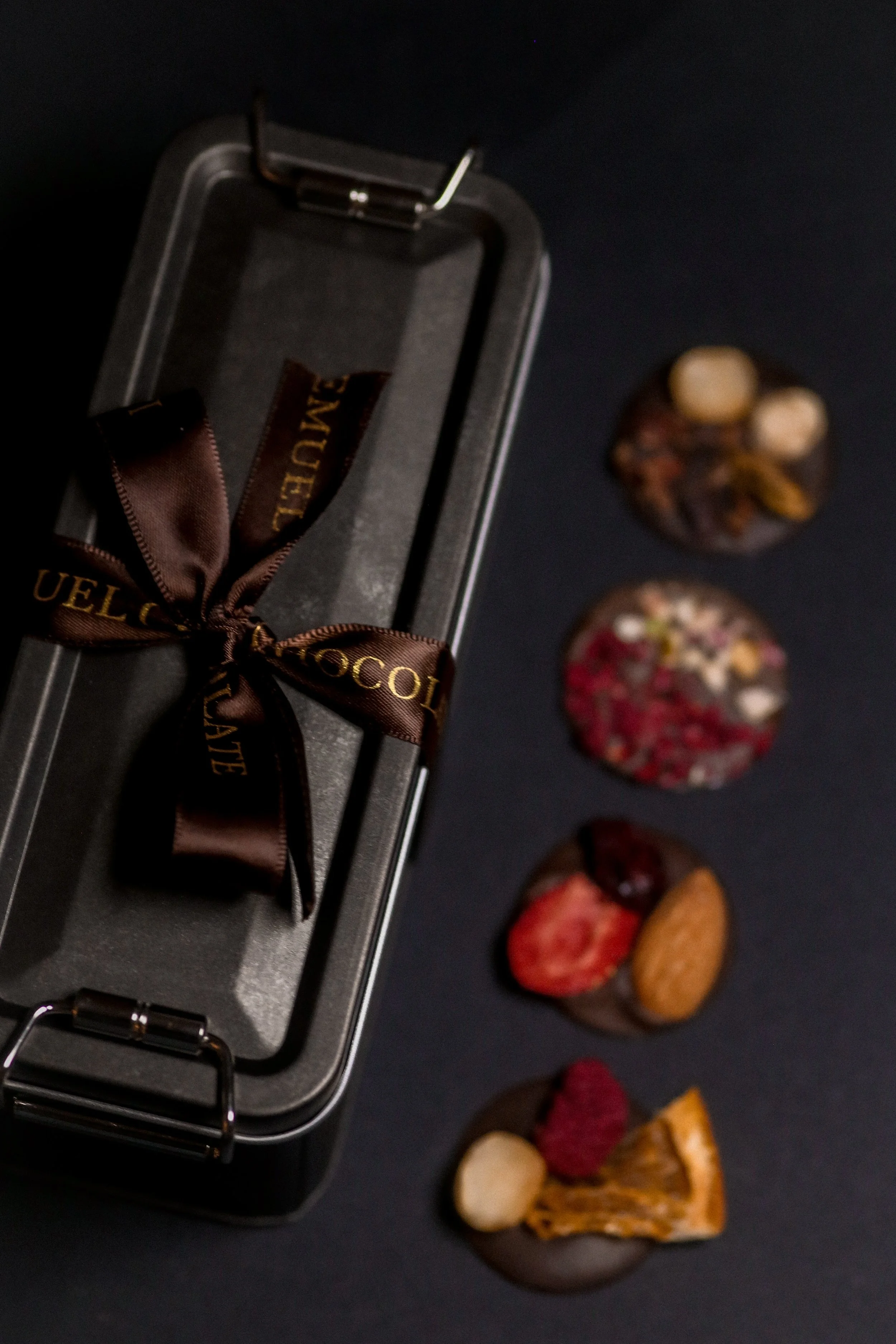 Assorted Gift Box of 10pc: Chocolate Mendiants