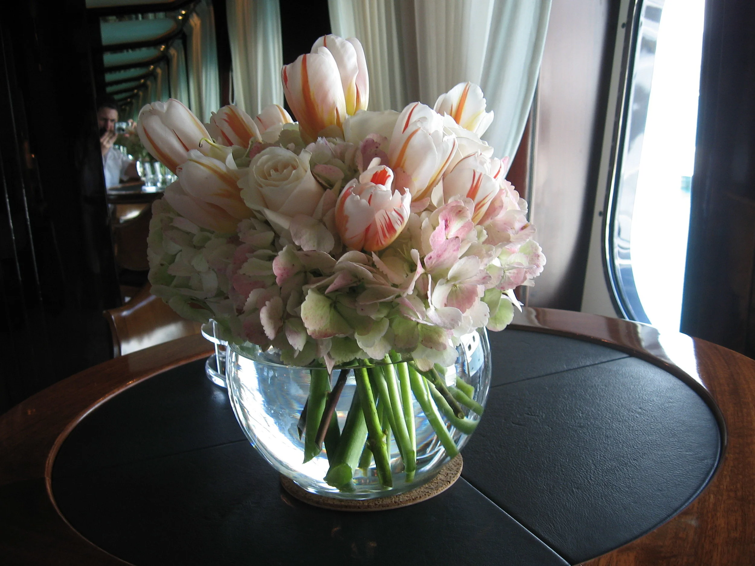 Sky Loung Card Table.JPG