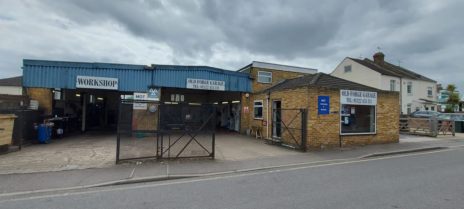 Old Garage Belvedere Who We Are — Old Garage Belvedere