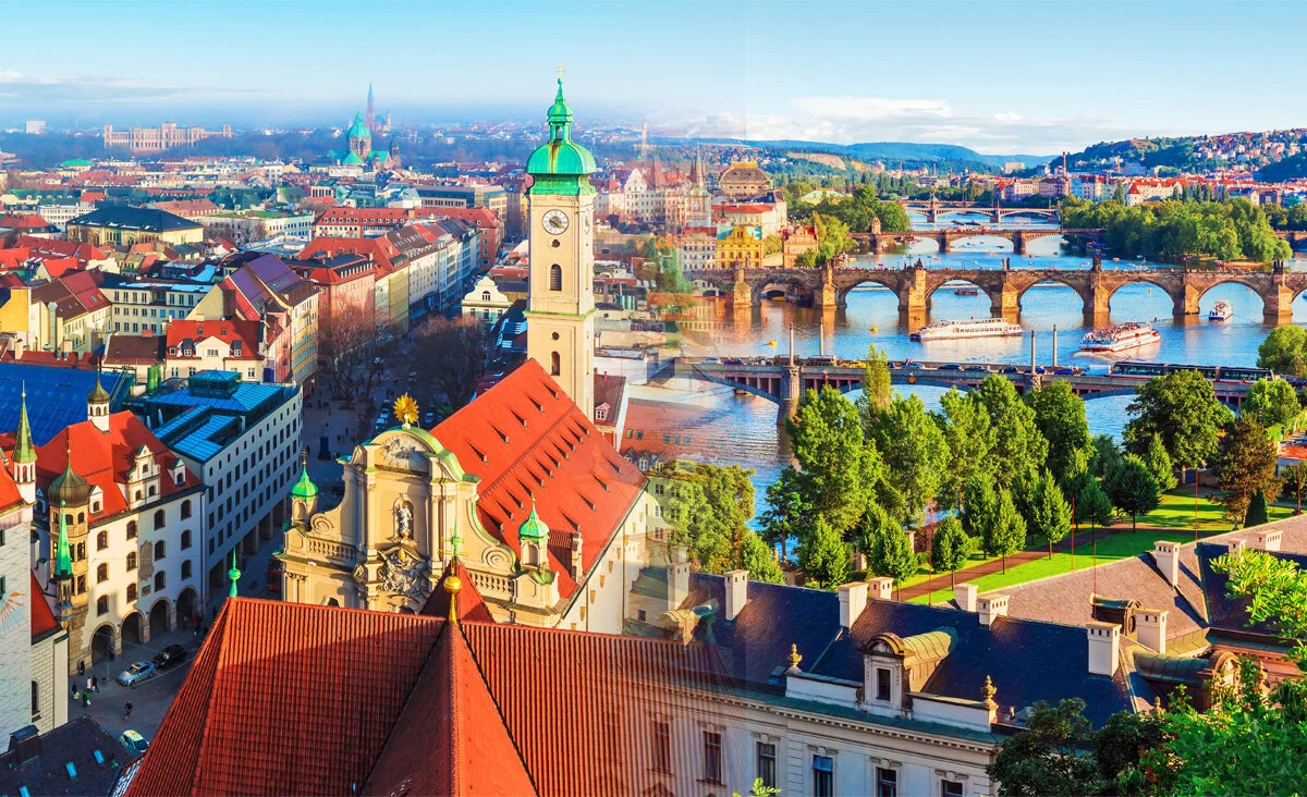 How to get from Munich to Prague