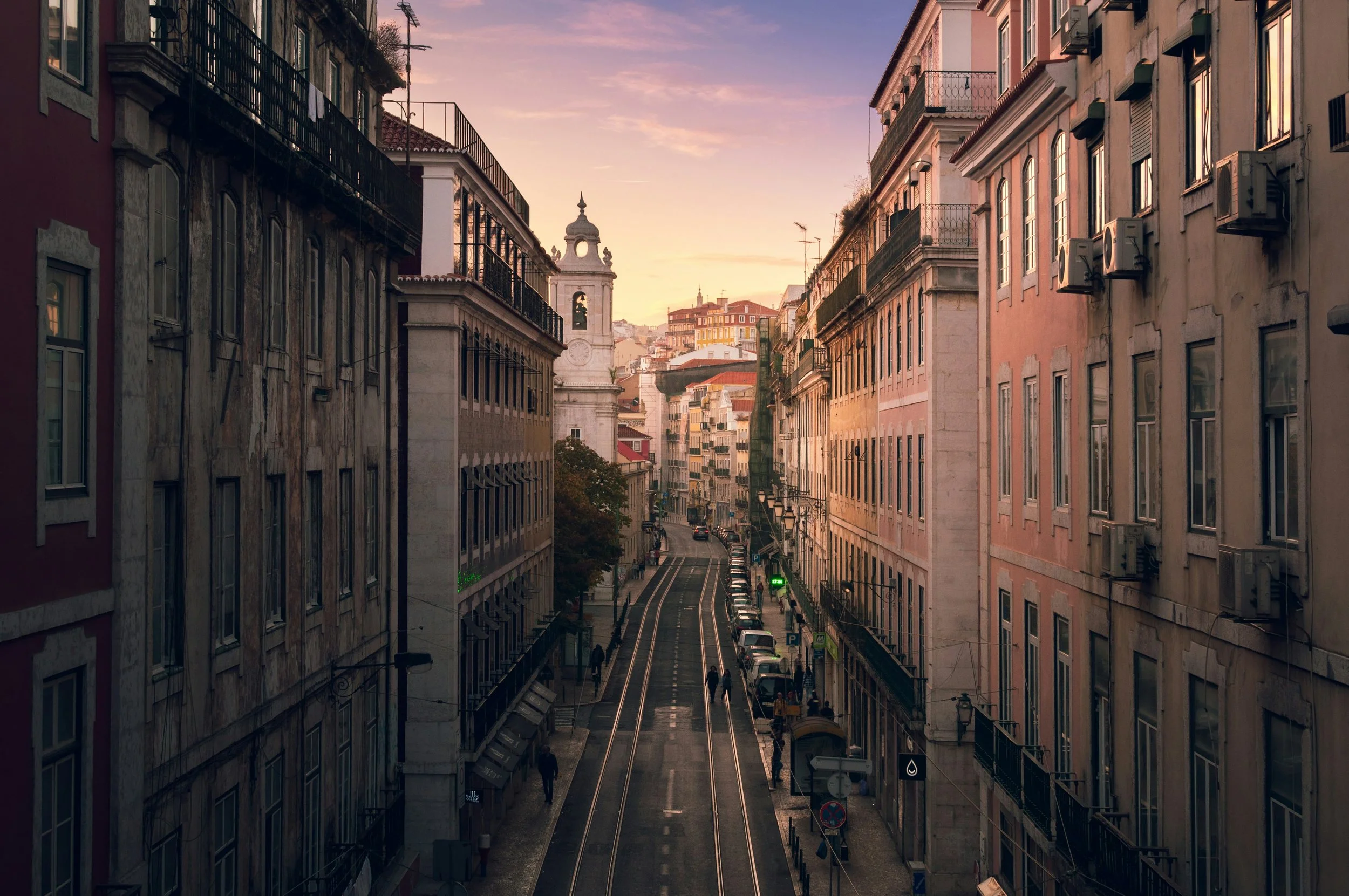 How to get from Porto to Lisbon
