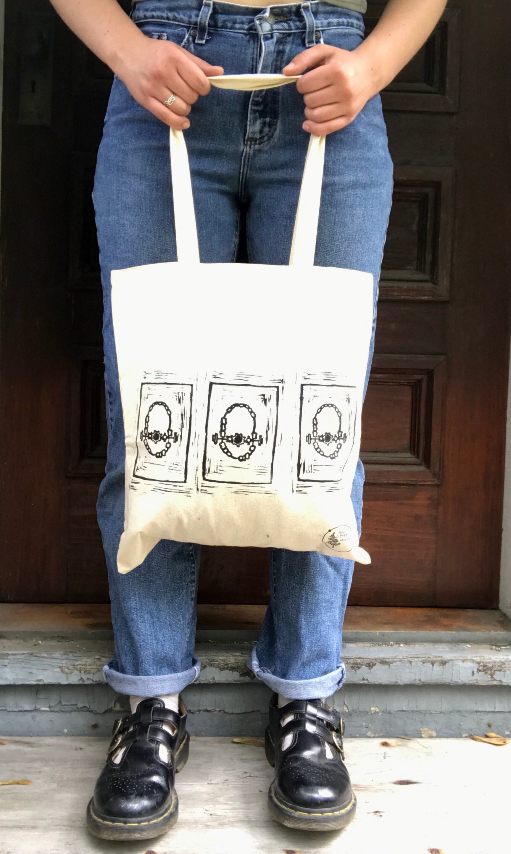 https://i.etsystatic.com/16776281/r/il/96aac4/3950542301/il_fullxfull.3950542301_db6w.jpg