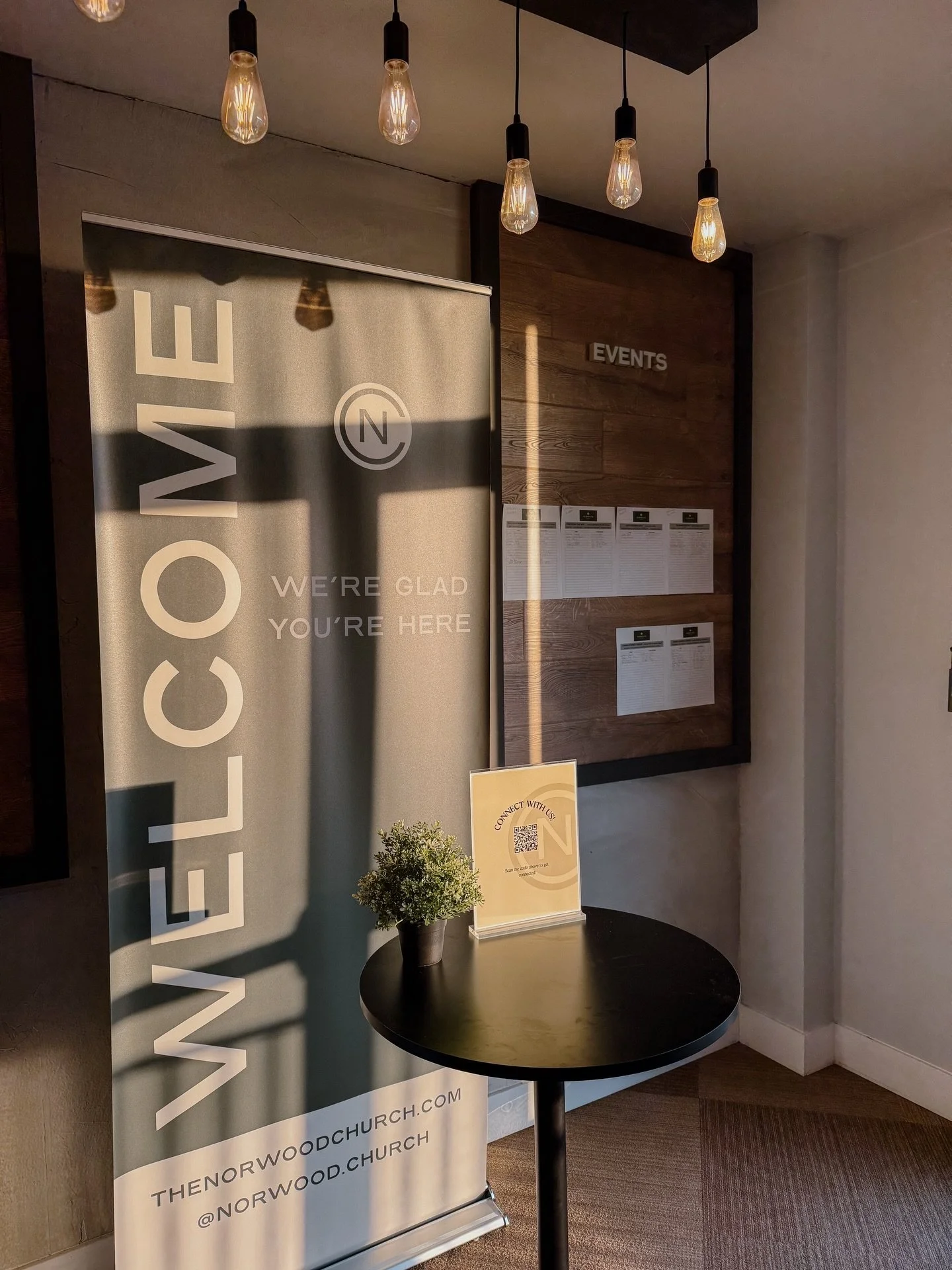 It&rsquo;s a beautiful morning to see you at 4424 Floral Ave in Norwood! Service starts at 11 a.m. 🙏 #norwoodchurch #norwoodohio #cincinnati #church #sunday