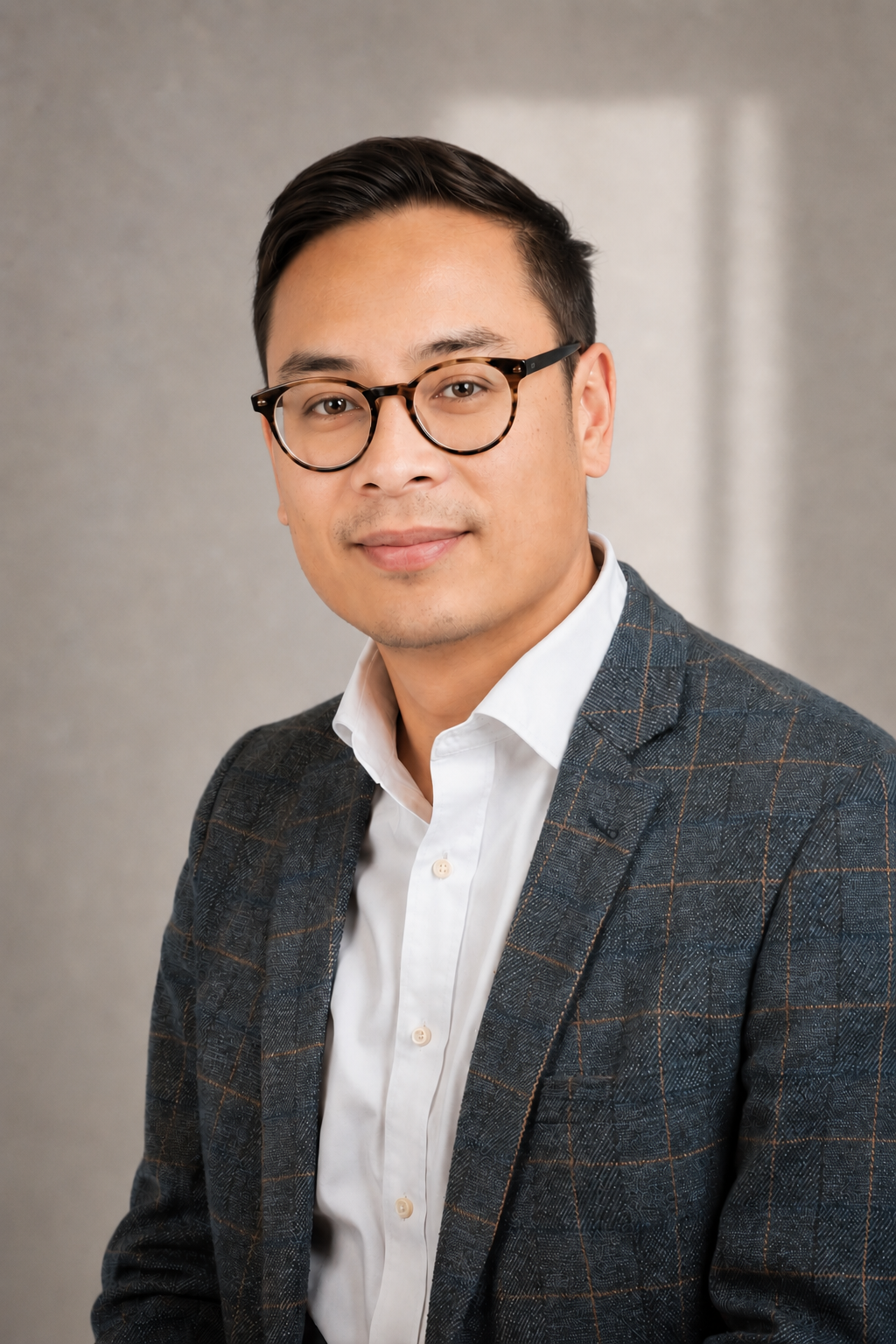 Dr Anthony Li