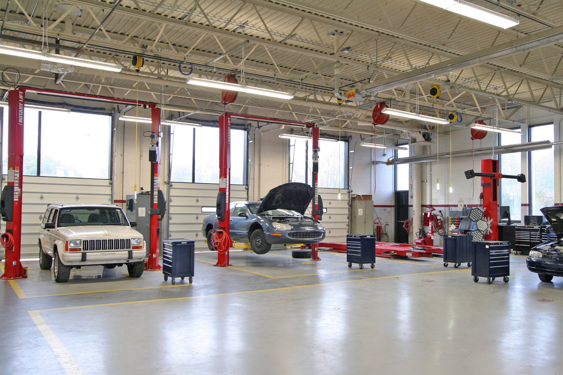 MBIT - auto_01_4x6.jpg