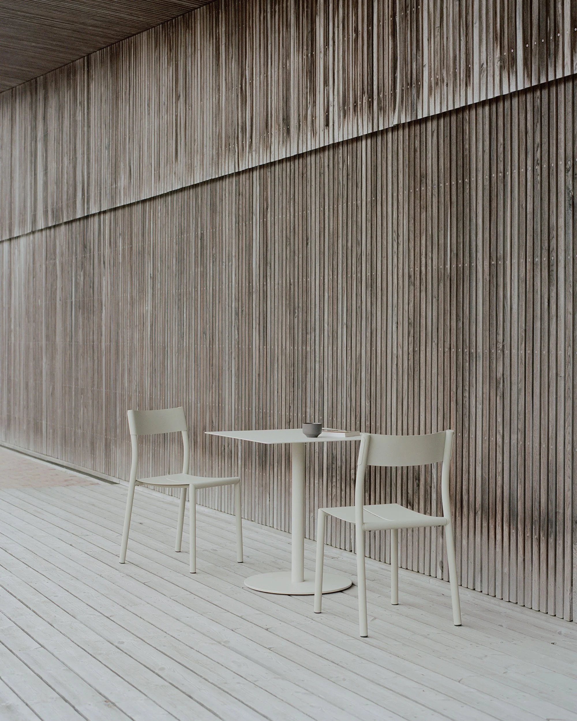 New-Works_Lifestyle_West-Coast_43221_42511_May-Bistro-Table-Square_May-Chair_Light-Grey_1.jpeg