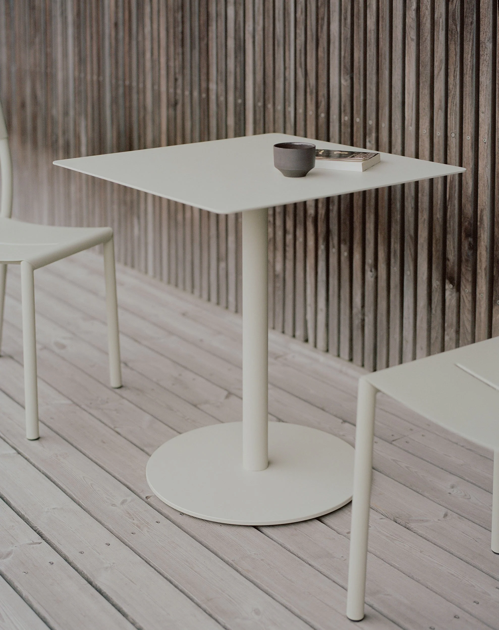 New-Works_Lifestyle_West-Coast_43221_May-Bistro-Table-Square_Light-Grey_.jpeg