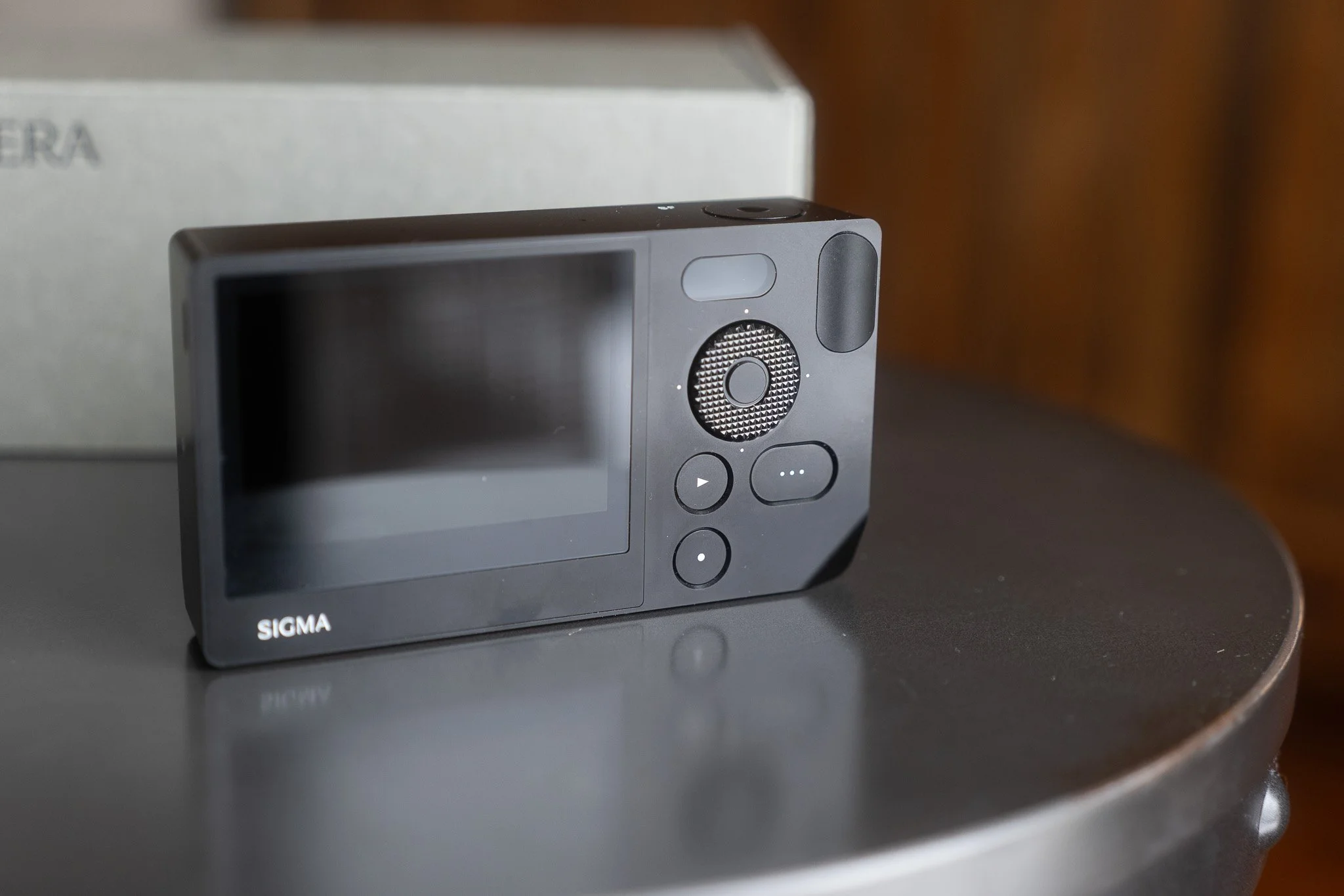 Sigma BF Back Screen