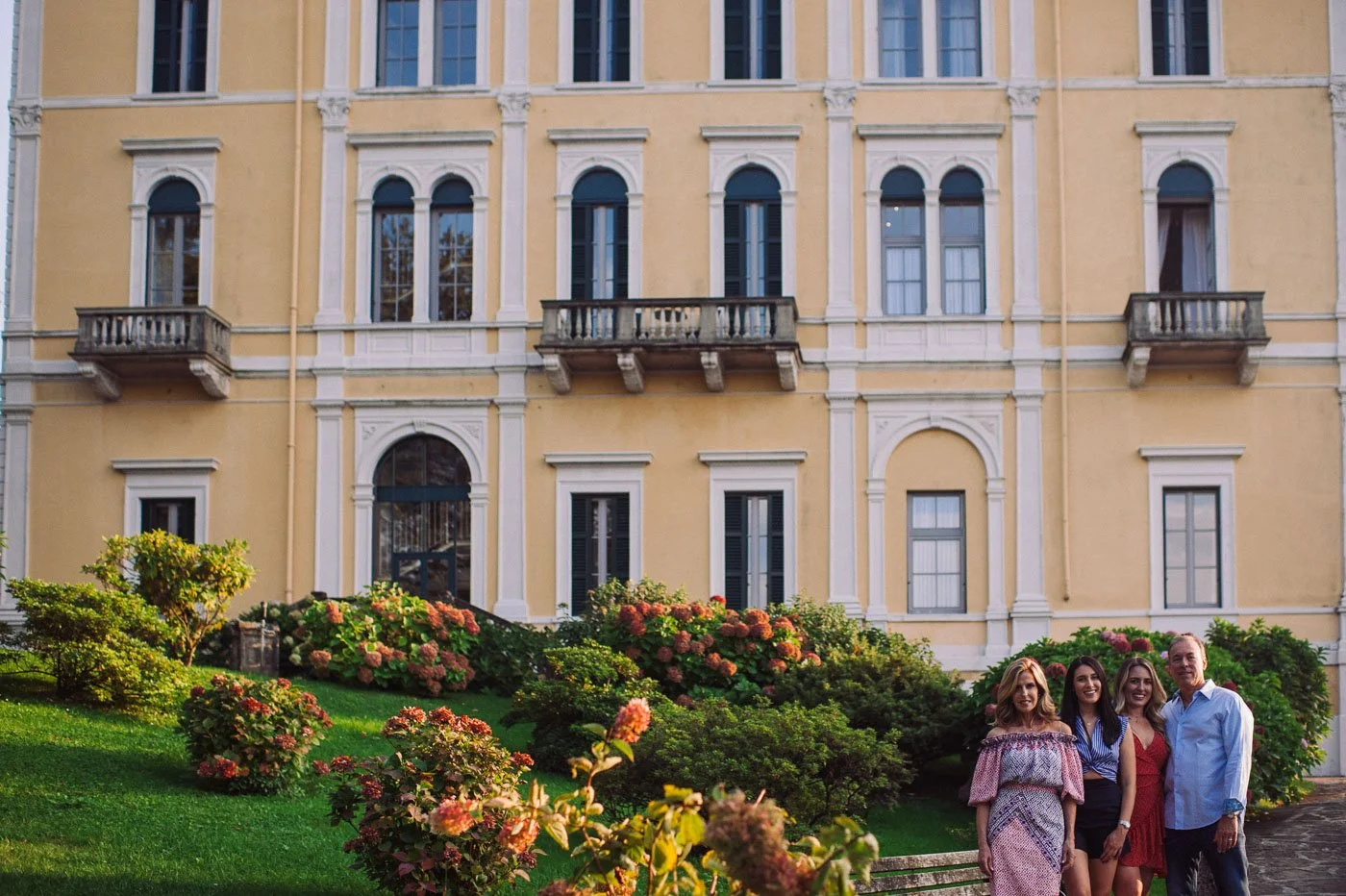 family photographer lake Como