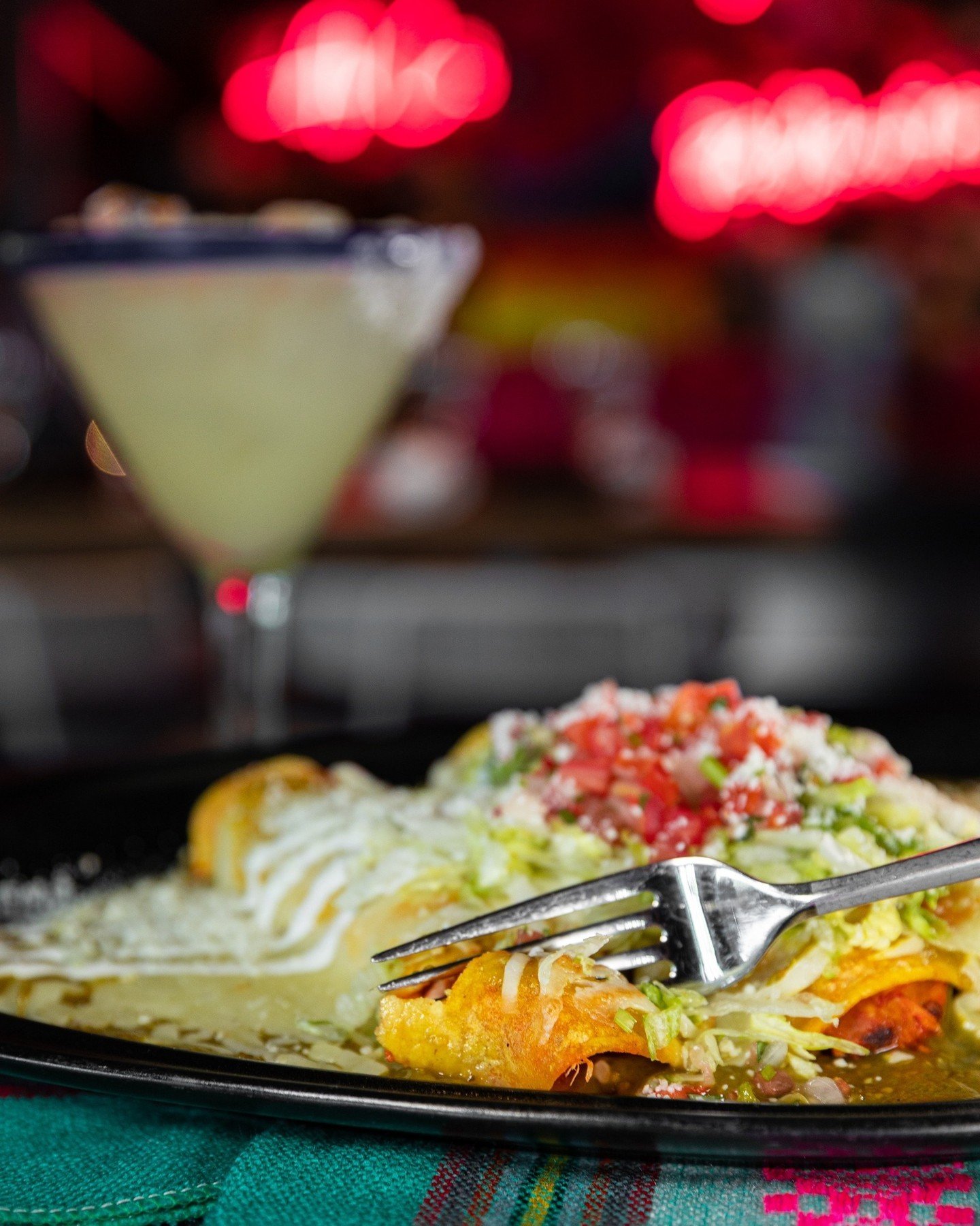 Margs and Enchiladas? 👀⁠
⁠
Don't have to ask me twice 🔥⁠
⁠
See you at Mexicano 🏃🏃&zwj;♀️⁠
.⁠
.⁠
.⁠
#themexicano #themexicanocomida #azfood #ChefJoey #ChefJoeyMaggiore #ChefJoeyConcepts