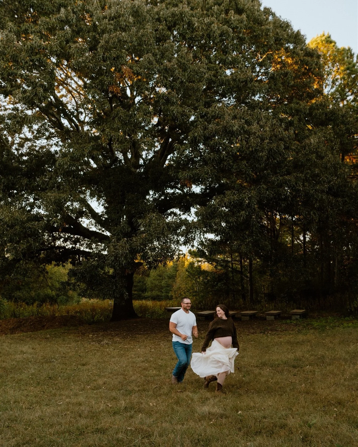 sweet maternity photos you can feel the love in 🥹🪾