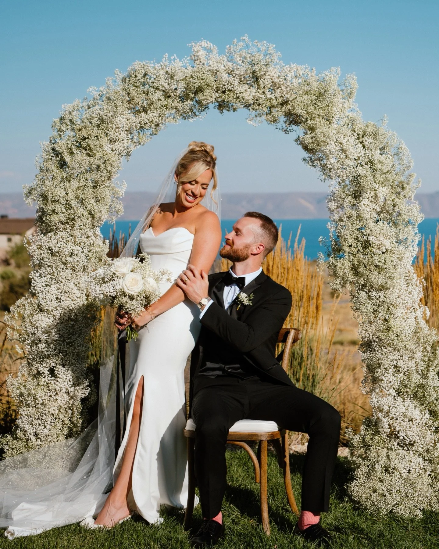 ready to be back out west ⛰️🌾🤍

shot alongside w/ @emilybattles