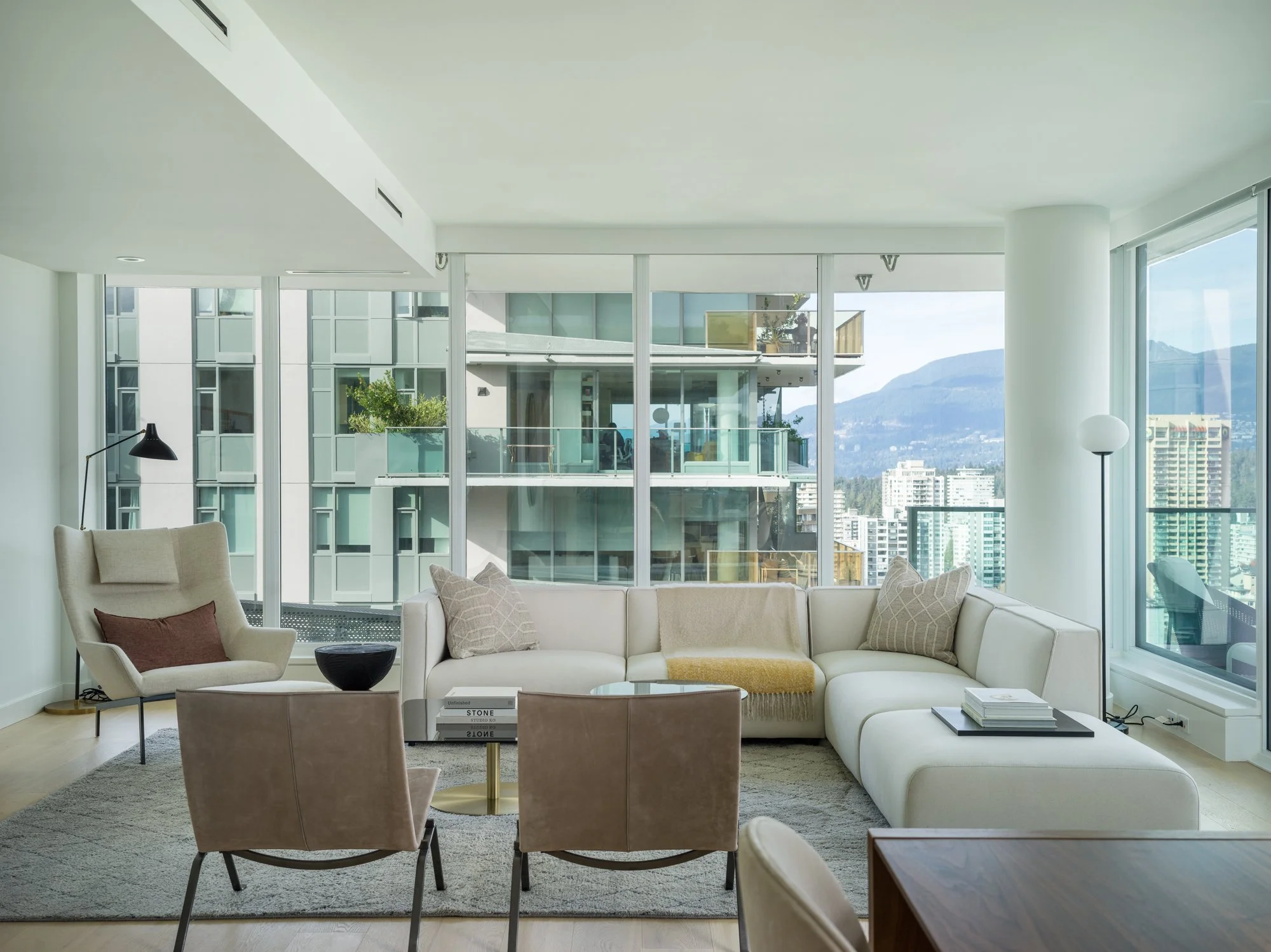 Mirabel 1701 Web.jpg