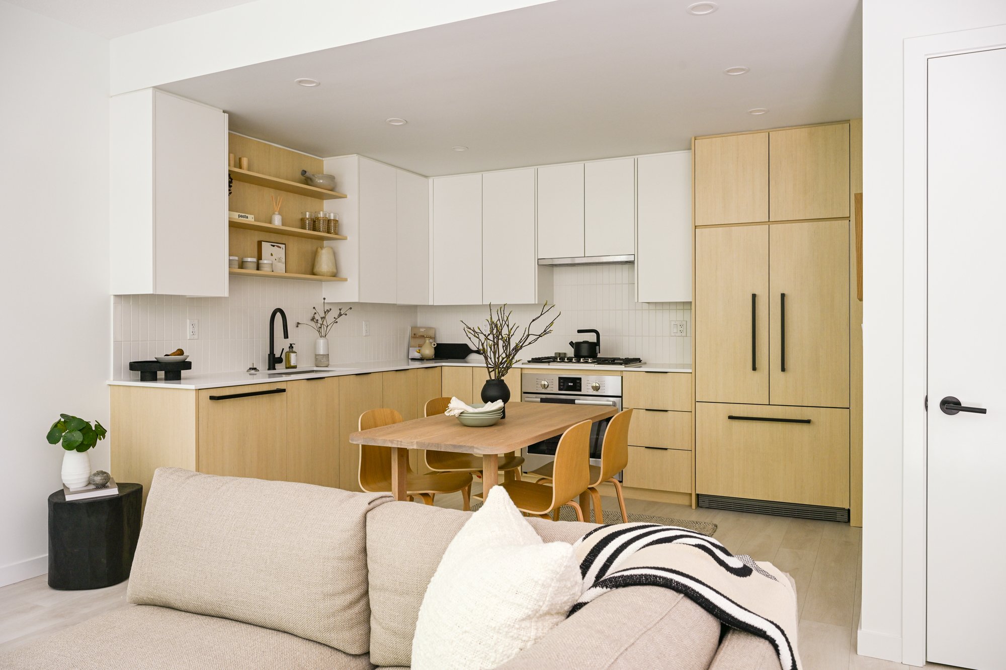 207 EASTWOODS WEB-12.jpg