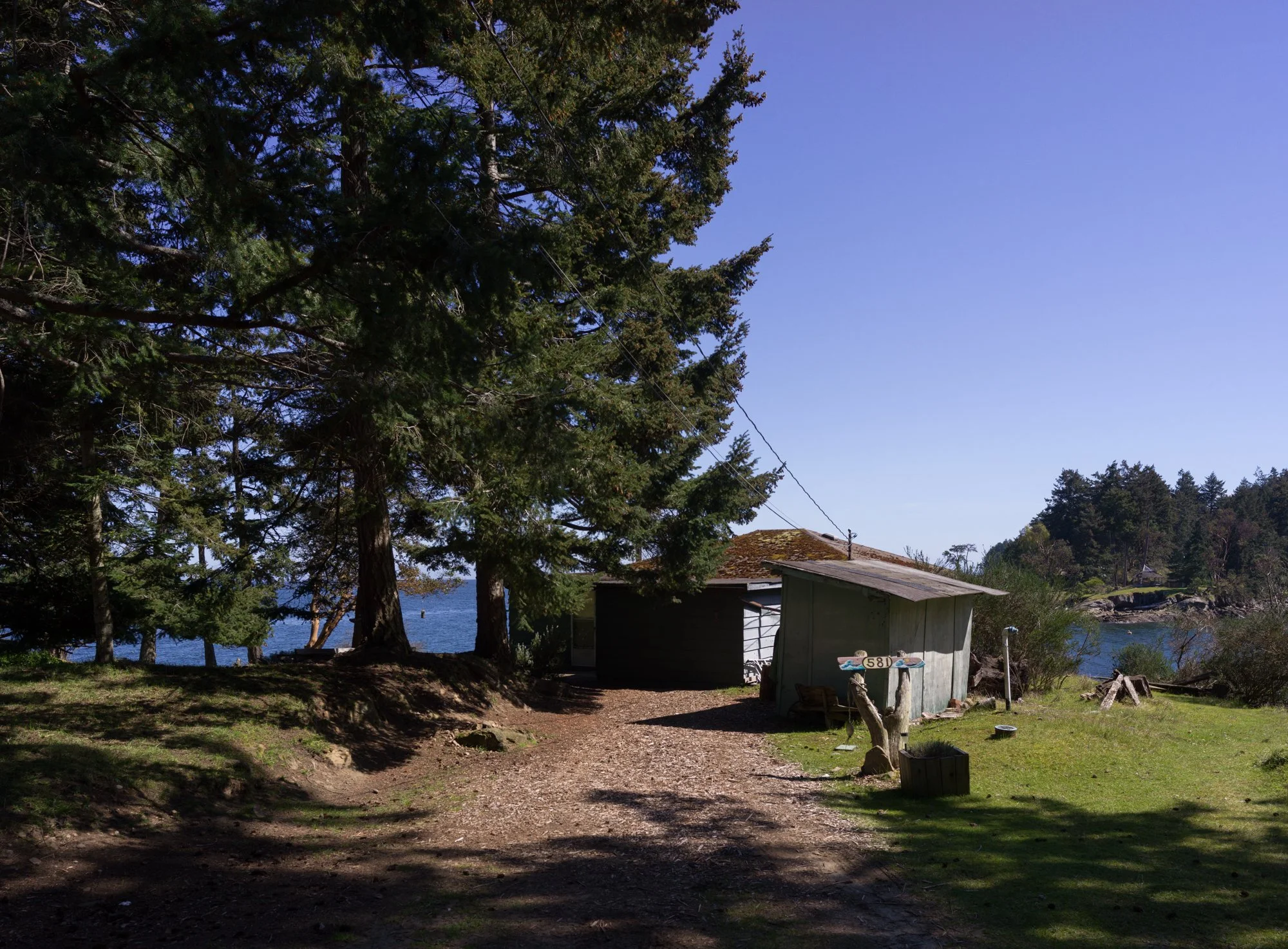 LOOKOUT CABINS-2.jpg