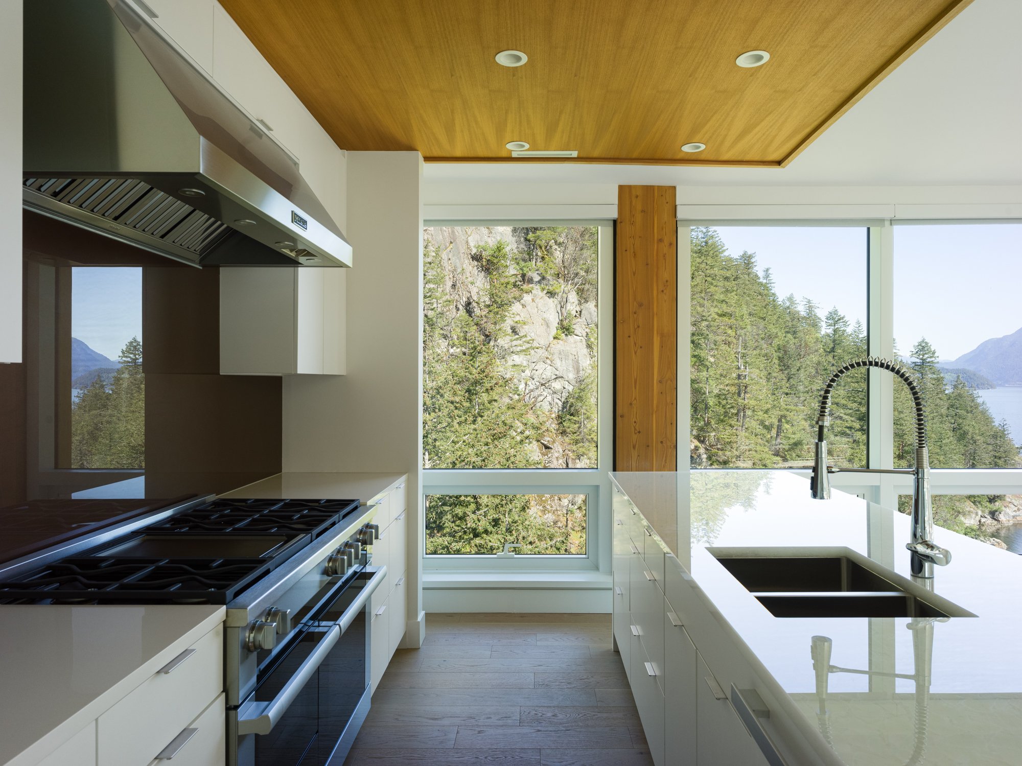 3902 ALBERNI BY KENGO KUMA-20.jpg