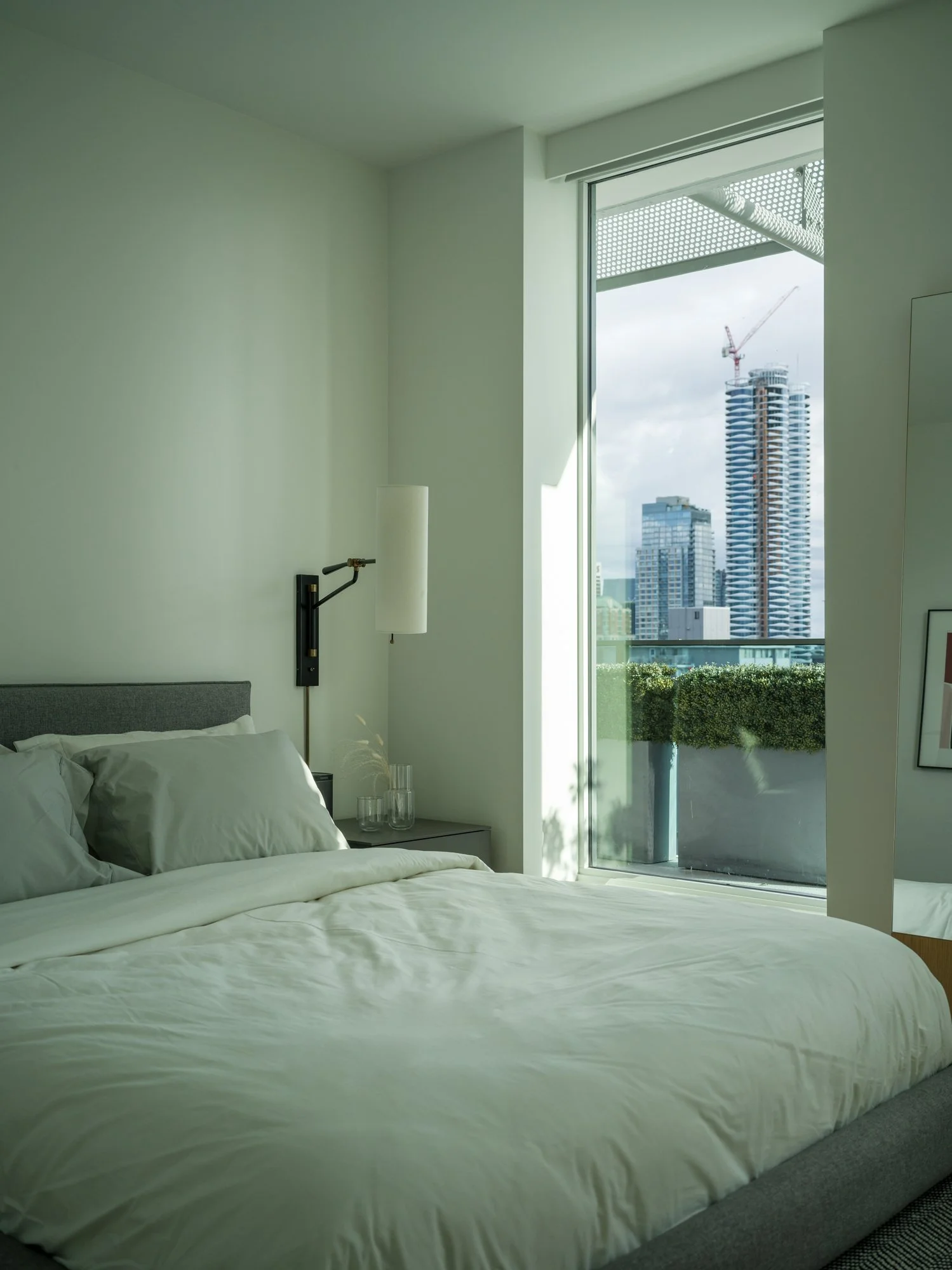 Mirabel 1701 Web-12.jpg