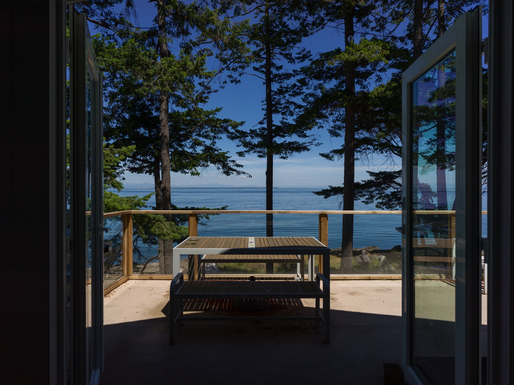 579 BAYVIEW